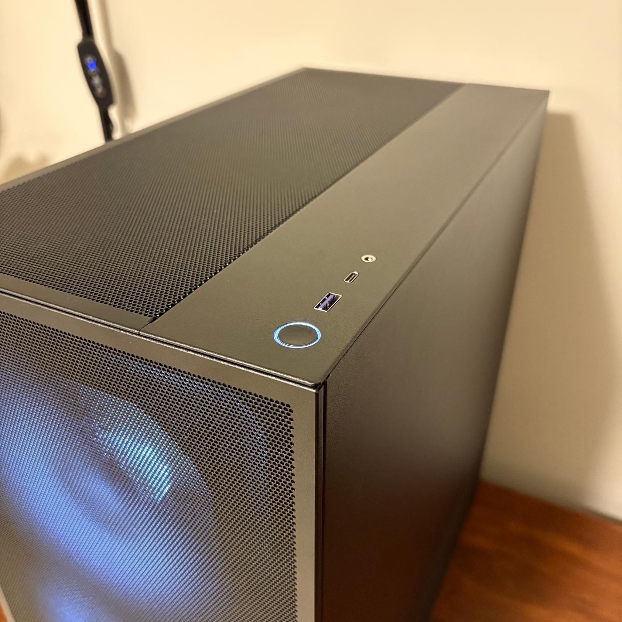 RTX 5070 | Ryzen 7 5800XT | 32GB DDR4 | 1TB NVMe | 750W Gold | NZXT H5 Flow (2024)