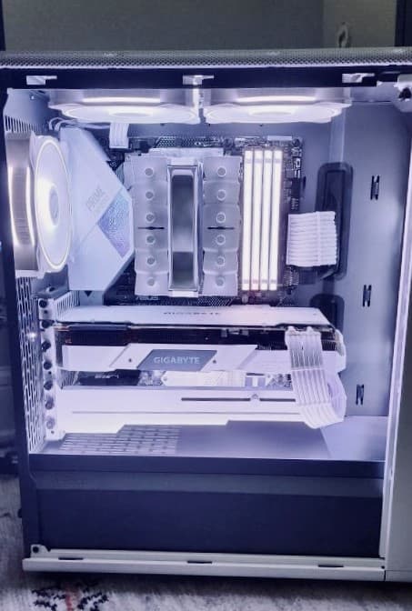 Great Mid-range Gaming PC - i7 9700K | RTX 2070 Super | 32GB DDR4 | Custom PSU Cables