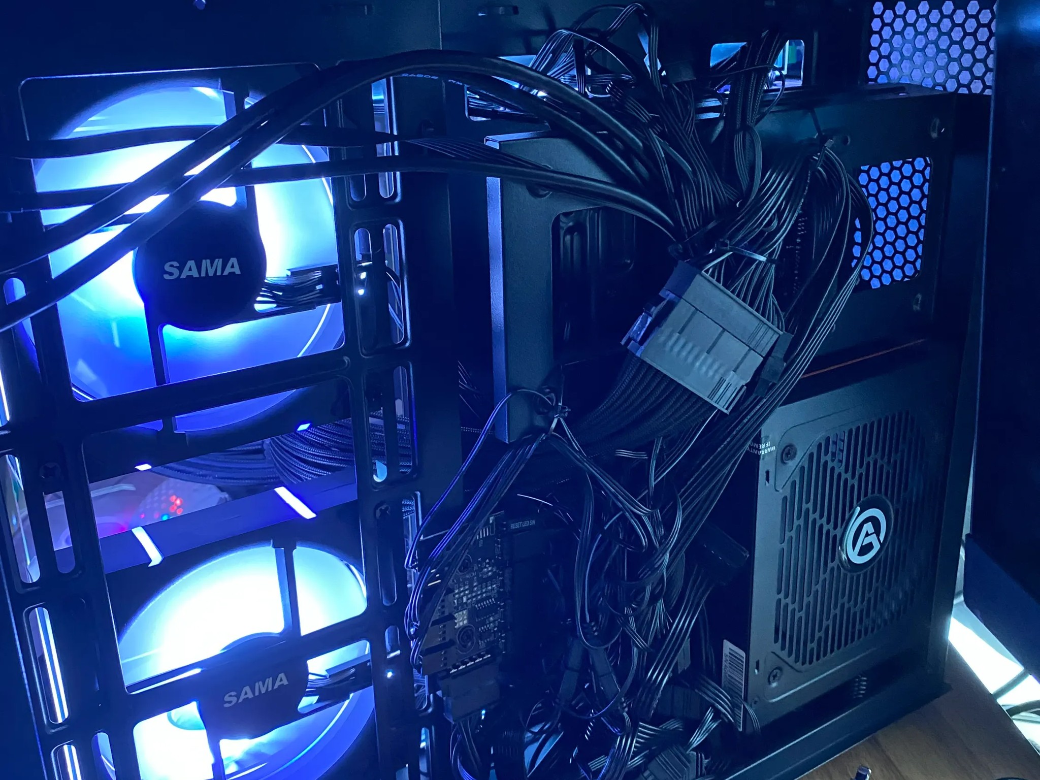 🔥Custom Gaming PC🔥 - Ryzen 5 5600X, 32GB DDR4 3600MHz, RTX 3070 FTW Ultra 3