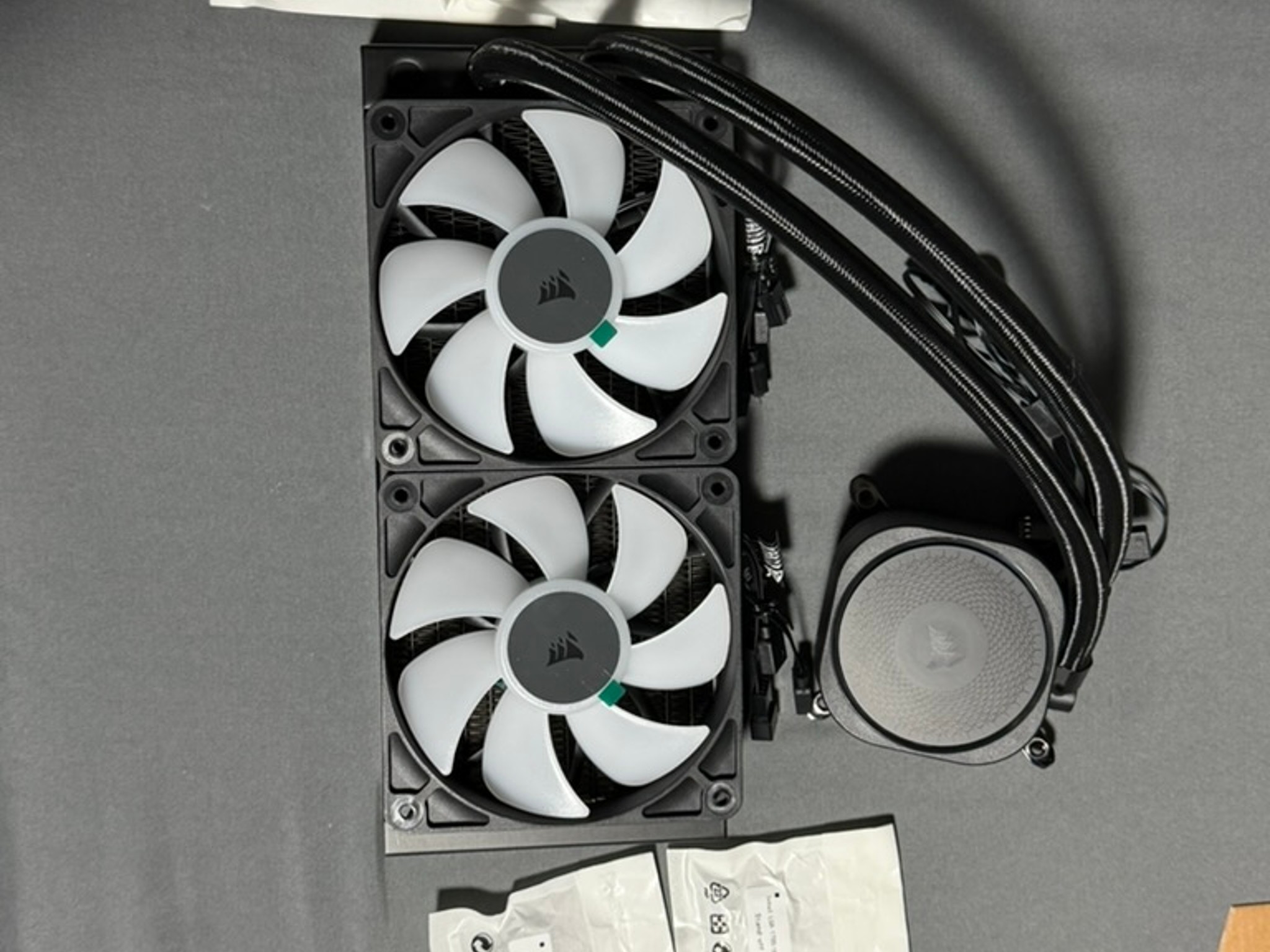 CORSAIR Nautilus 240 RS ARGB Liquid CPU Cooler Black ‎CW-9060092-WW