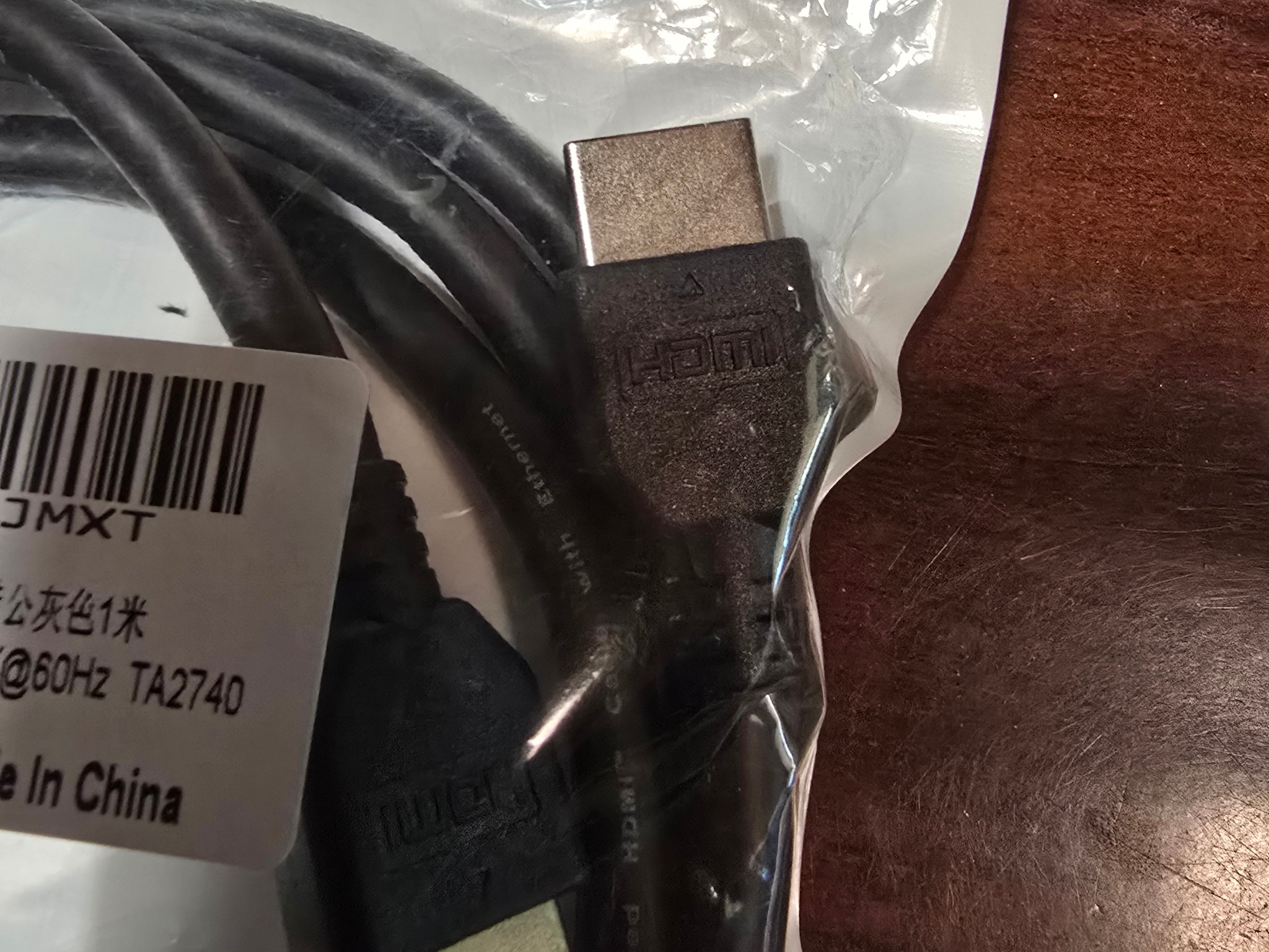 Cables Adapters GPU PSU Extension HDMI DP VGA USB C - IEC Power Cable SD TFT Reader Splitter HDD 4K