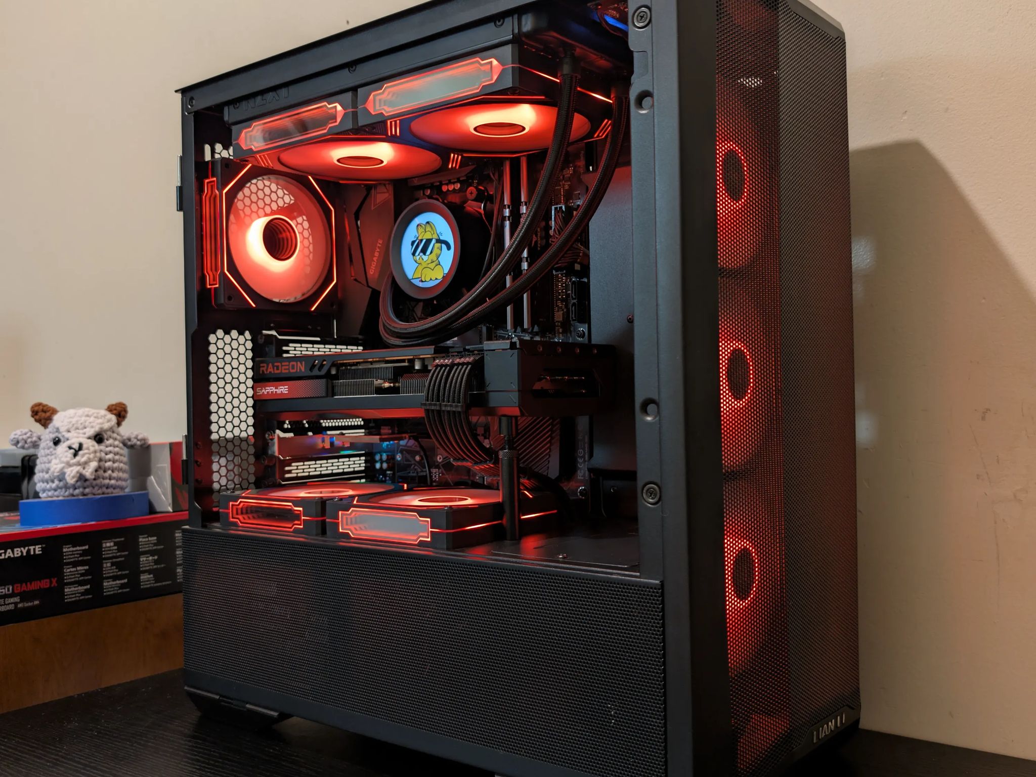 🔥Black RGB Gaming PC | RX 7800XT | Ryzen 7 5700X | 1TB SSD | 32GB RAM | WiFi 6 & Bluetooth🔥