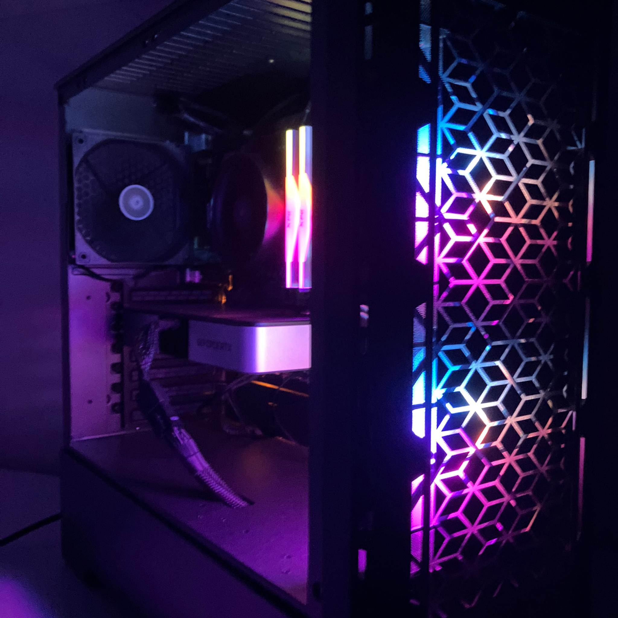 RTX 3060 Ti and Ryzen 5 5600X Gaming Pc