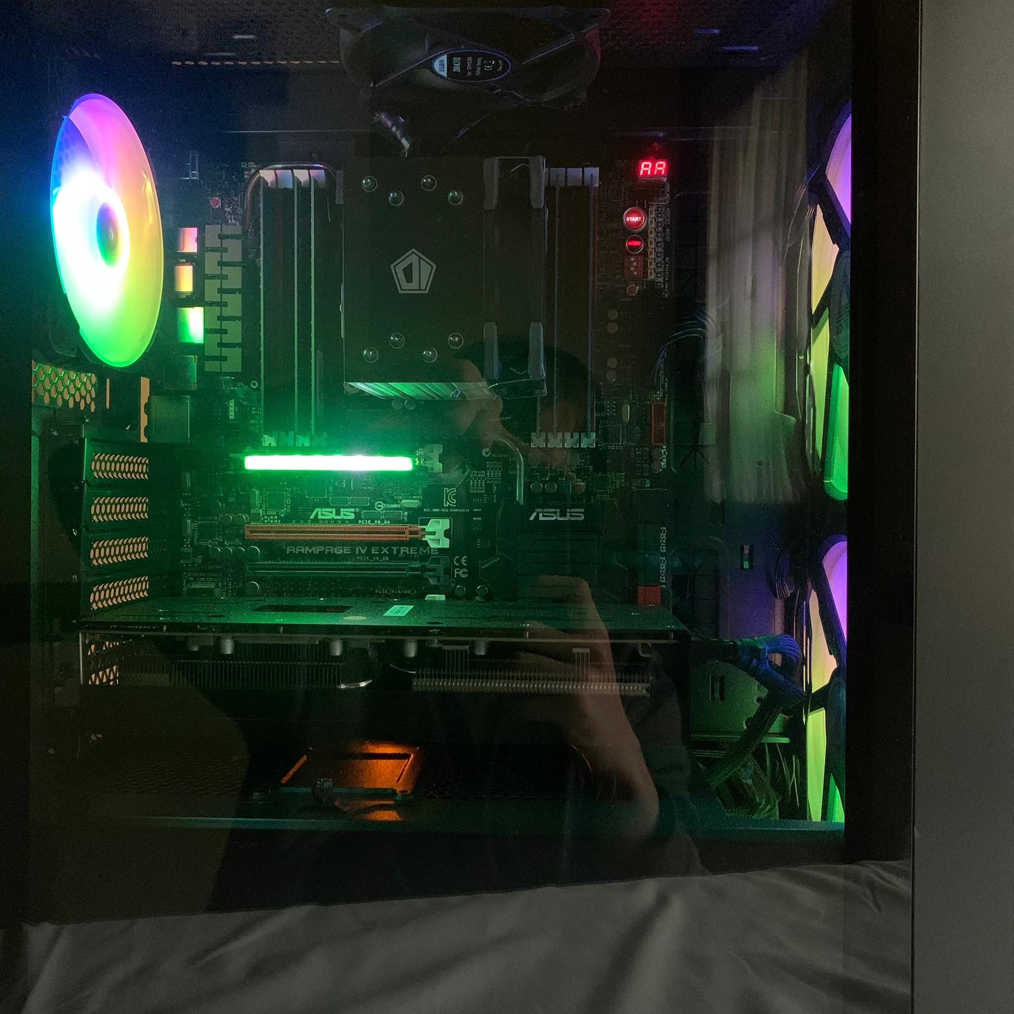 Xeon rampage IV extreme, RX 5700XT, (i7 equivalent OC)