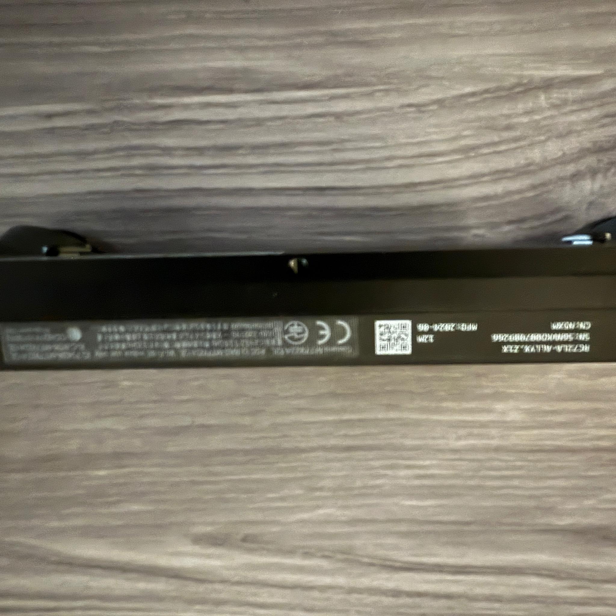 ASUS ROG Ally X - 7" 120Hz - 2TB SSD - 24 GB RAM - AMD Ryzen Z1 Extreme