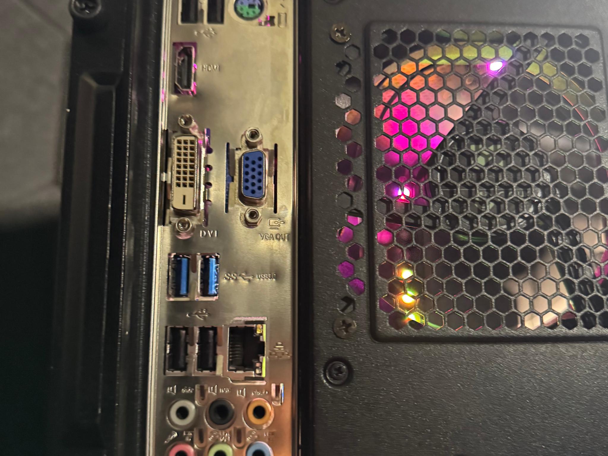i5-3570K, GTX 1050 Ti MSI, 16GB RAM, 180GB SSD + 1TB HDD Gaming PC