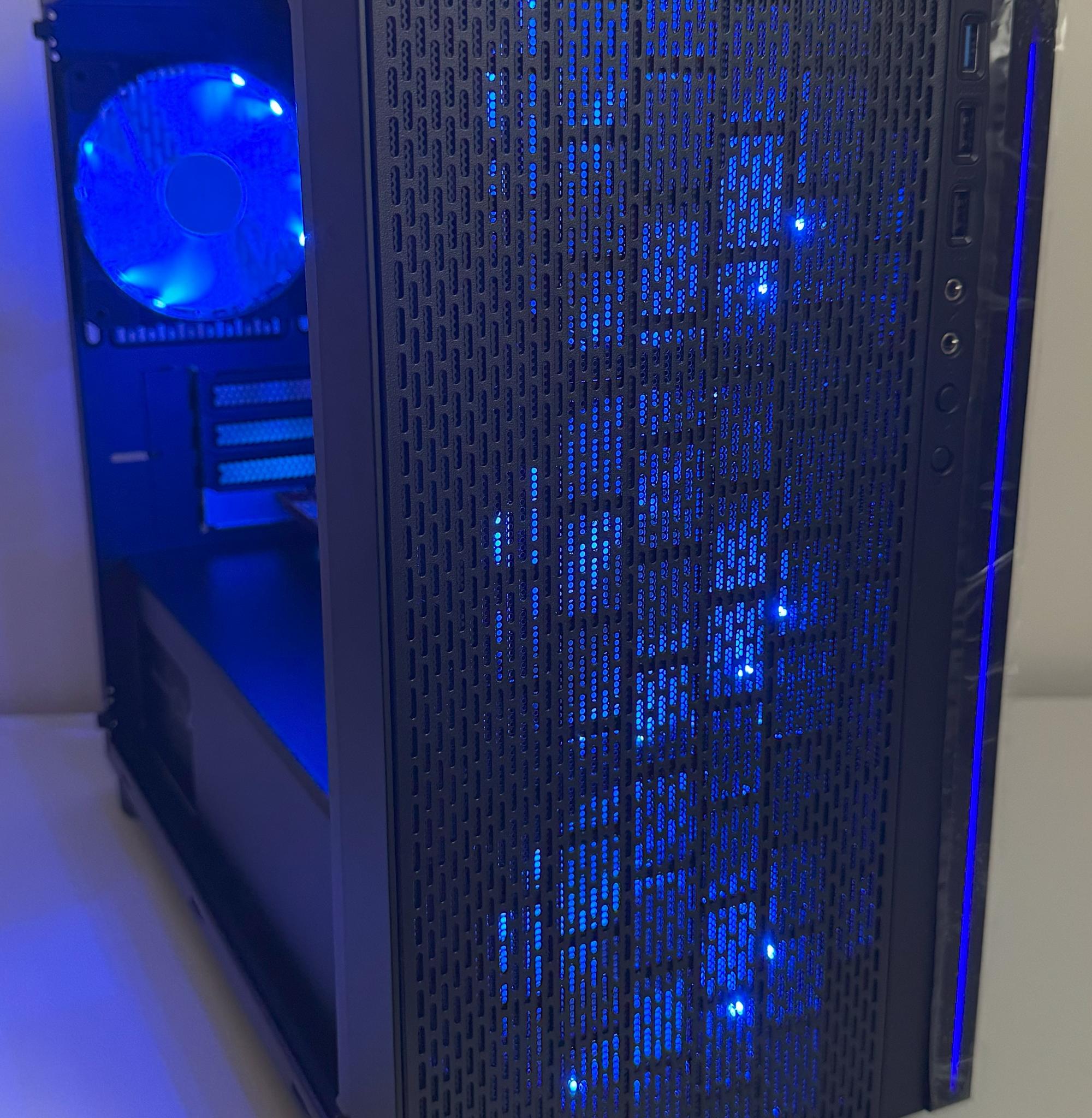AMD Ryzen 5 5600GT Gaming PC Radeon Vega 7 Graphics GIGABYTE B550M K B550 Thermaltake Versa H18 Case