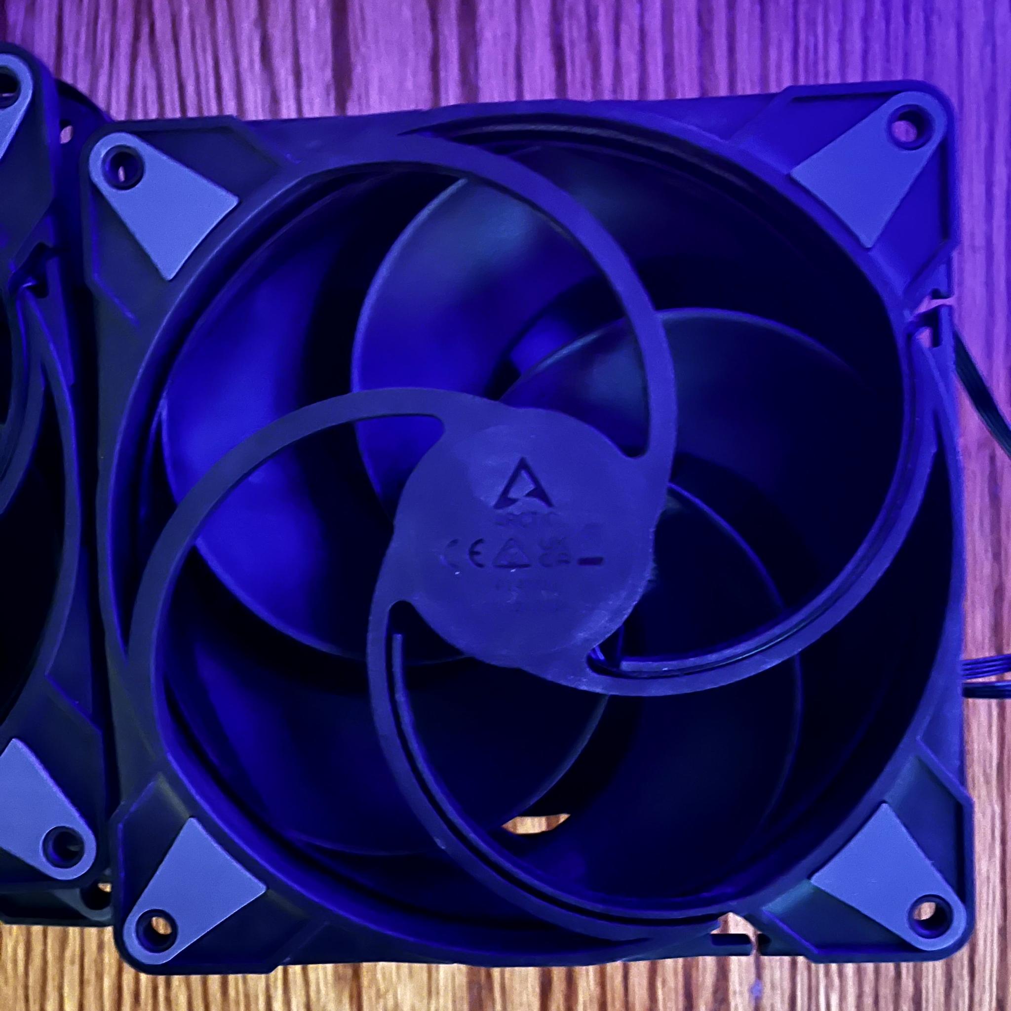 Arctic P14 MAX - 140mm non-ARGB high performance fans