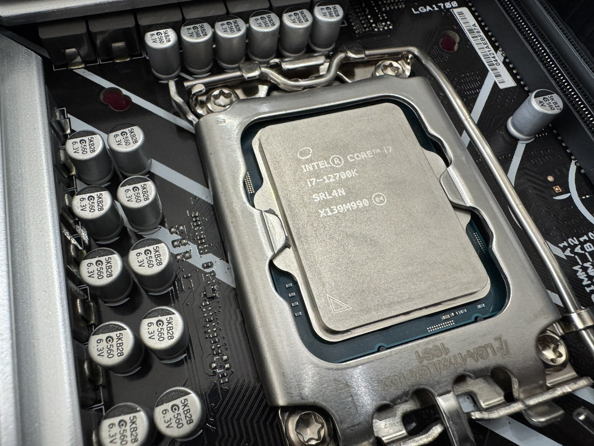 Intel i7 12700K | ASUS Prime Z790-V WiFi Intel LGA 1700 | 32Gb DDR4 | Bundle