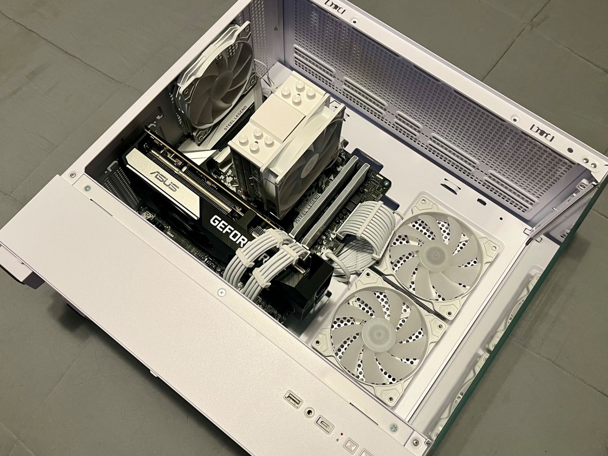 High End Gaming PC |RTX 3070 // Ryzen 5500 // 1TB NVME SSD|