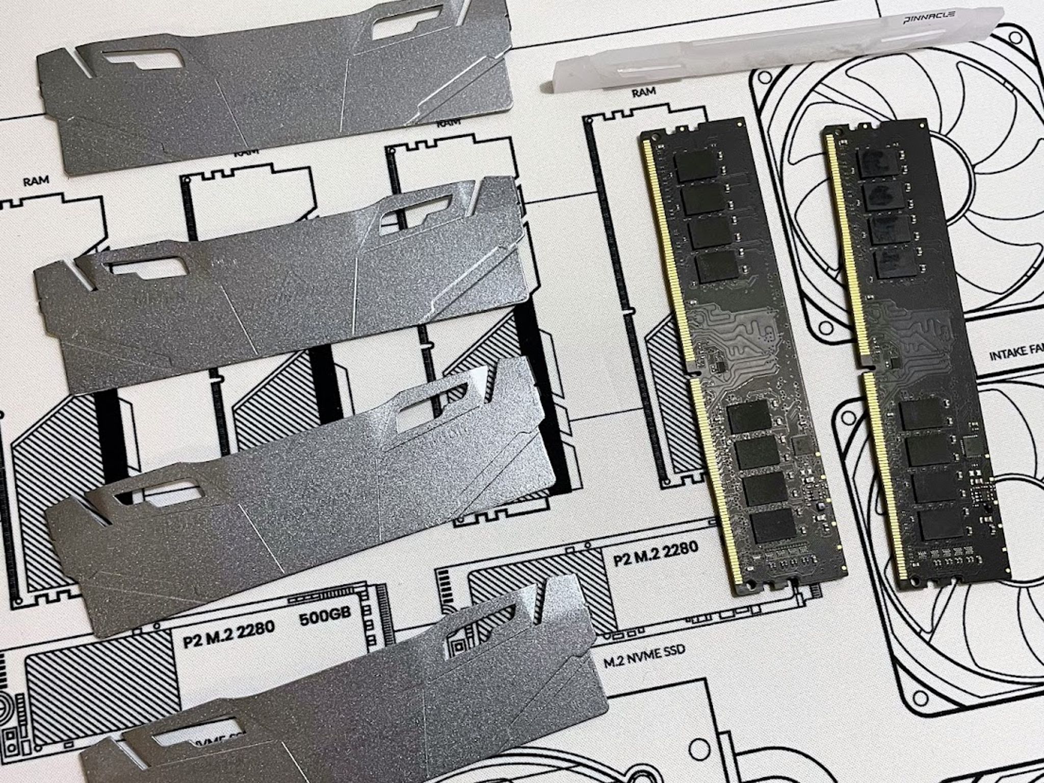 OLOy Blade RGB 64GB (2x32GB) DDR4-4000mhz CL18 swapped w/ Custom Spray-Painted Pinnacle Heatsinks