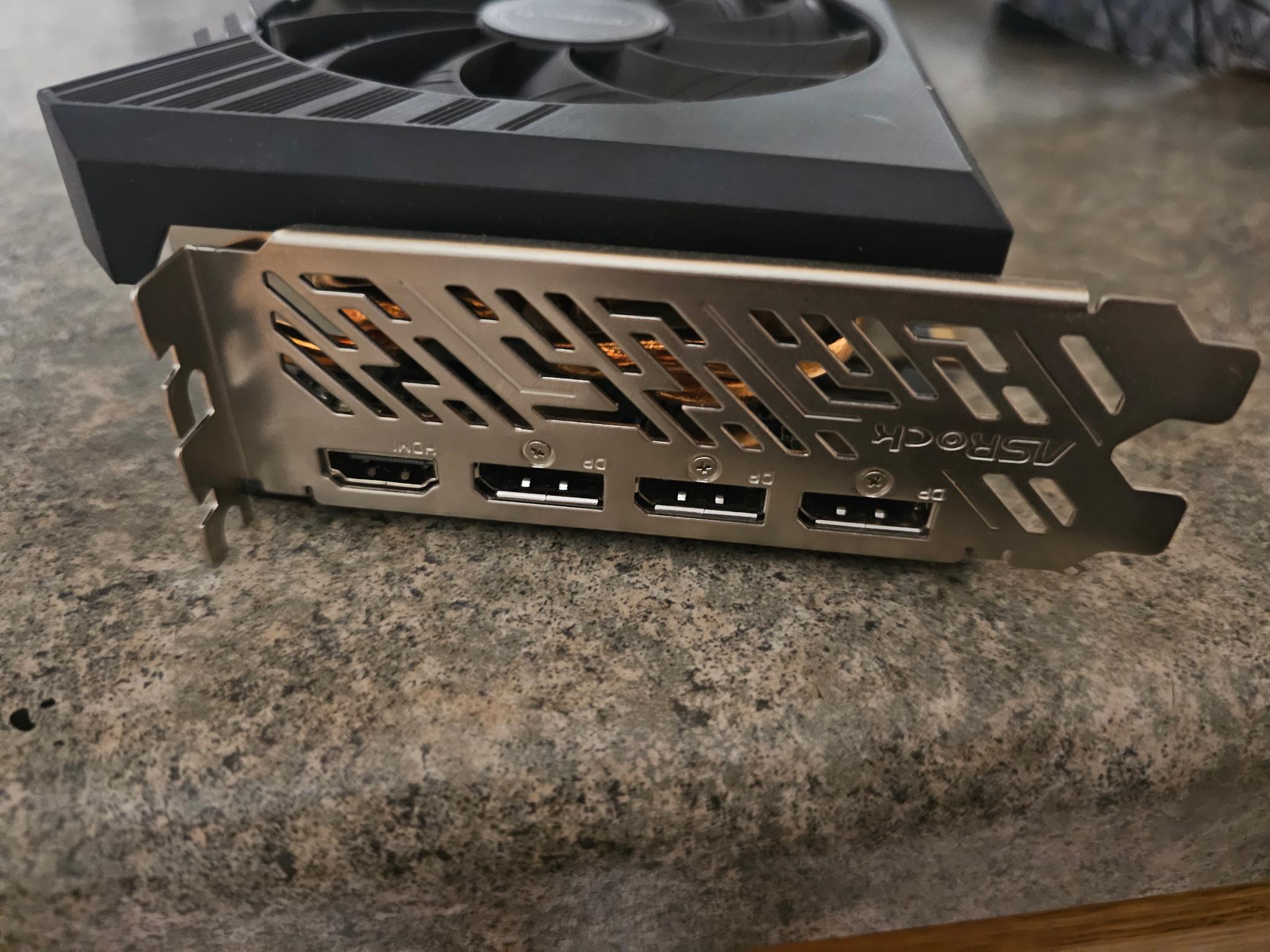 AMD Radeon RX 7800 XT - Image 5