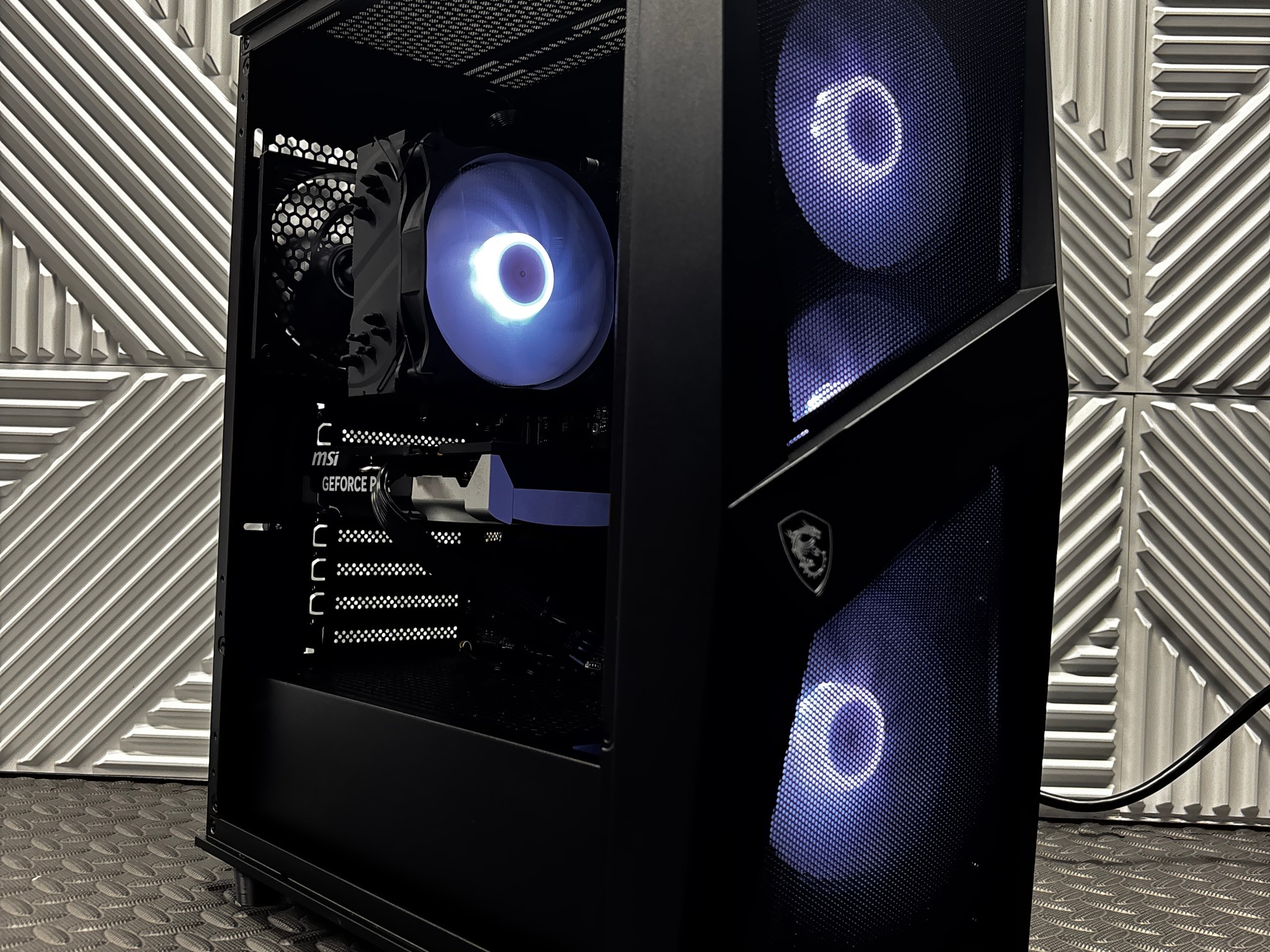 Ryzen 7 8700F | RTX 5050 8GB | 16GB DDR5 6000MHz | 1.25 TB Storage |  WiFi 6 Gaming PC