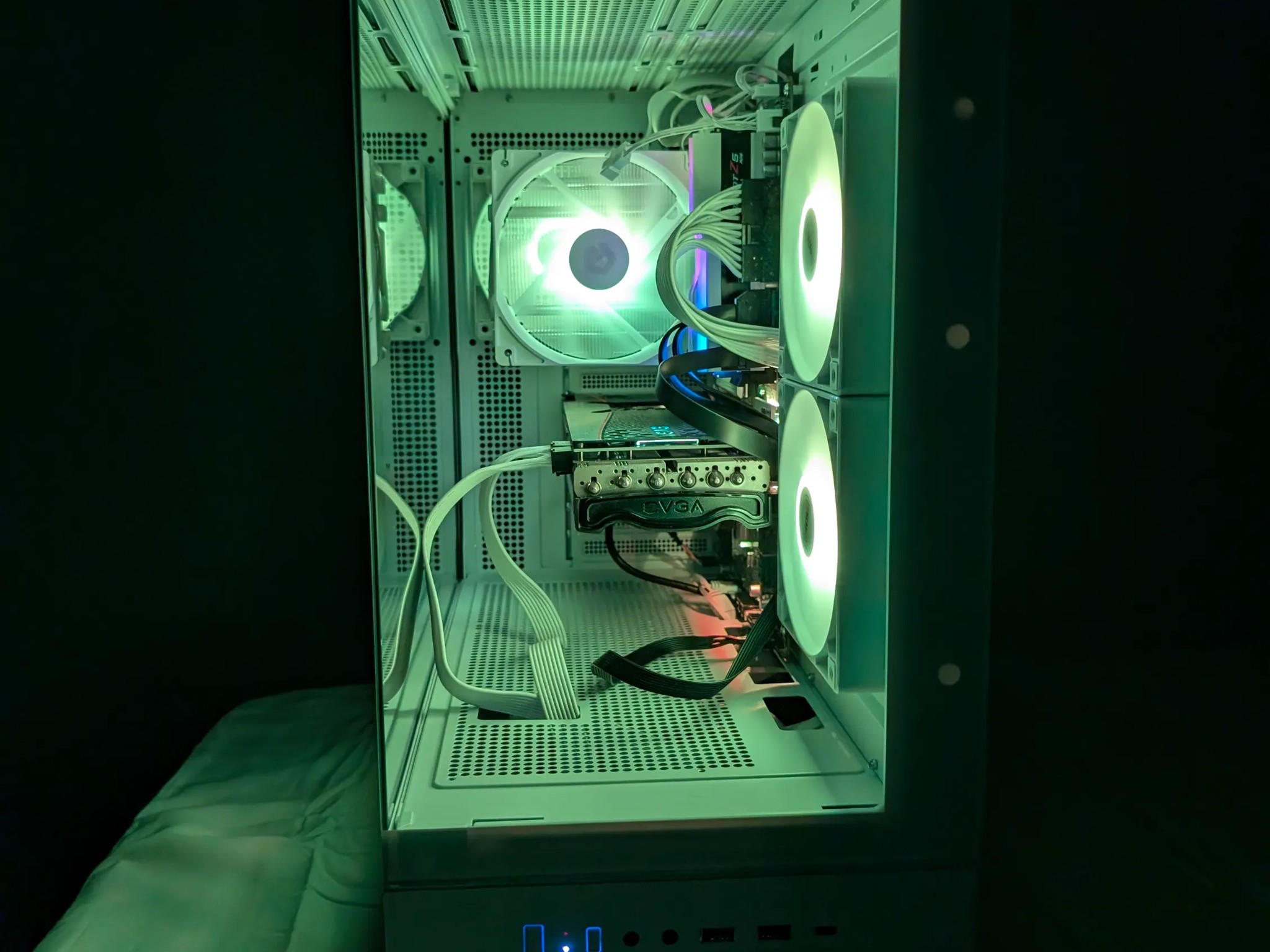 Custom White Gaming PC RTX 3080 Ti, Intel i9-12900K, 32GB DDR5 RAM, 1TB NVME SSD, Z790 Motherboard