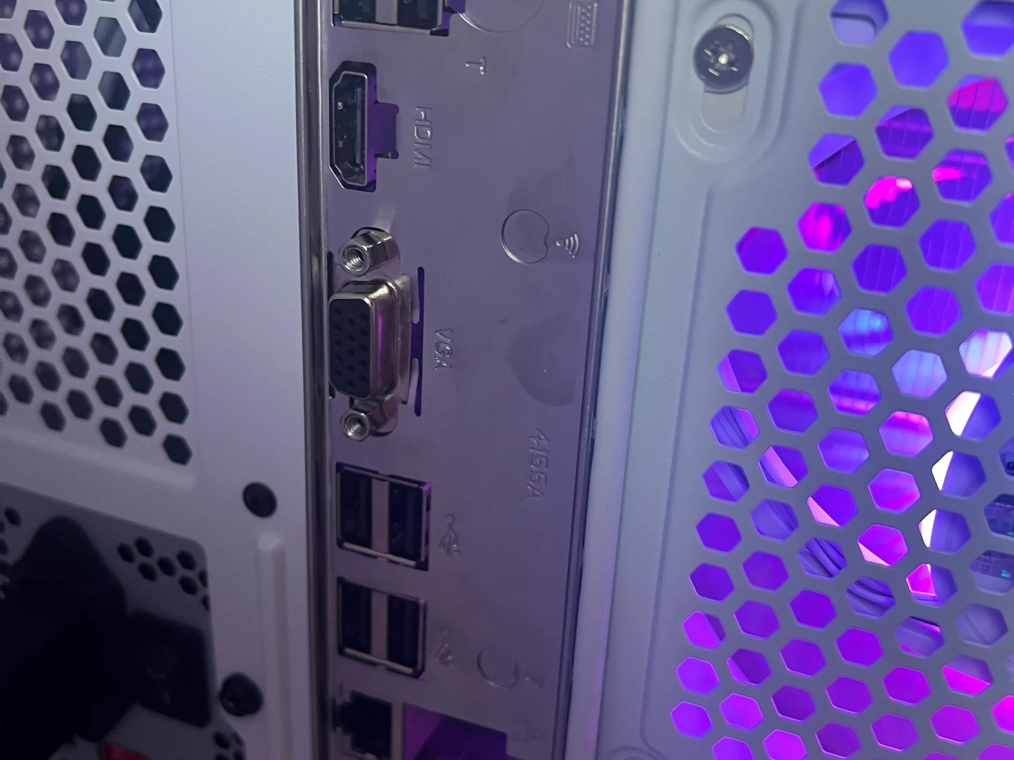 Budget Beast Gaming PC | RX 580 8GB | Intel Core i7 | 16GB RAM | 256 SSD | Windows 10 PRO |