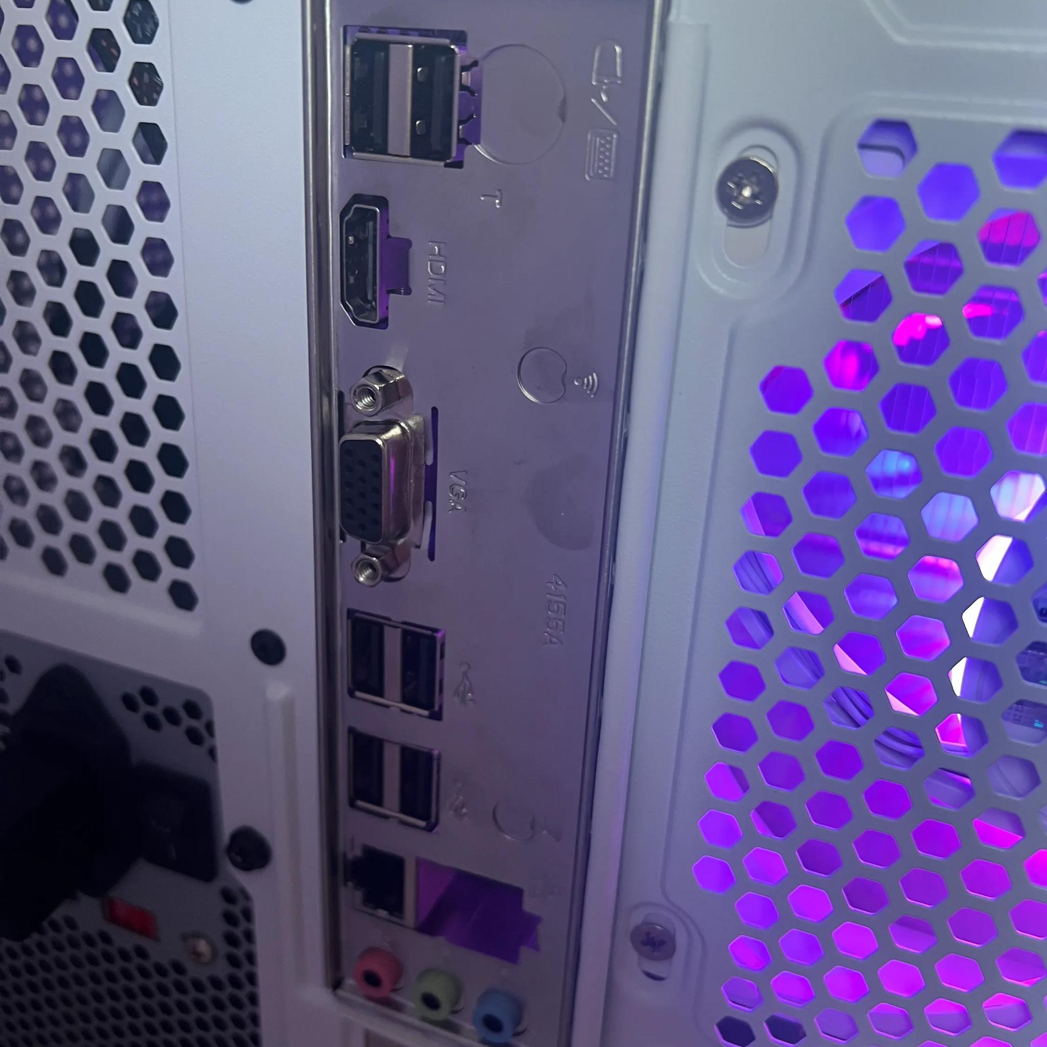 Budget Beast Gaming PC | RX 580 8GB | Intel Core i7 | 16GB RAM | 256 SSD | Windows 10 PRO |