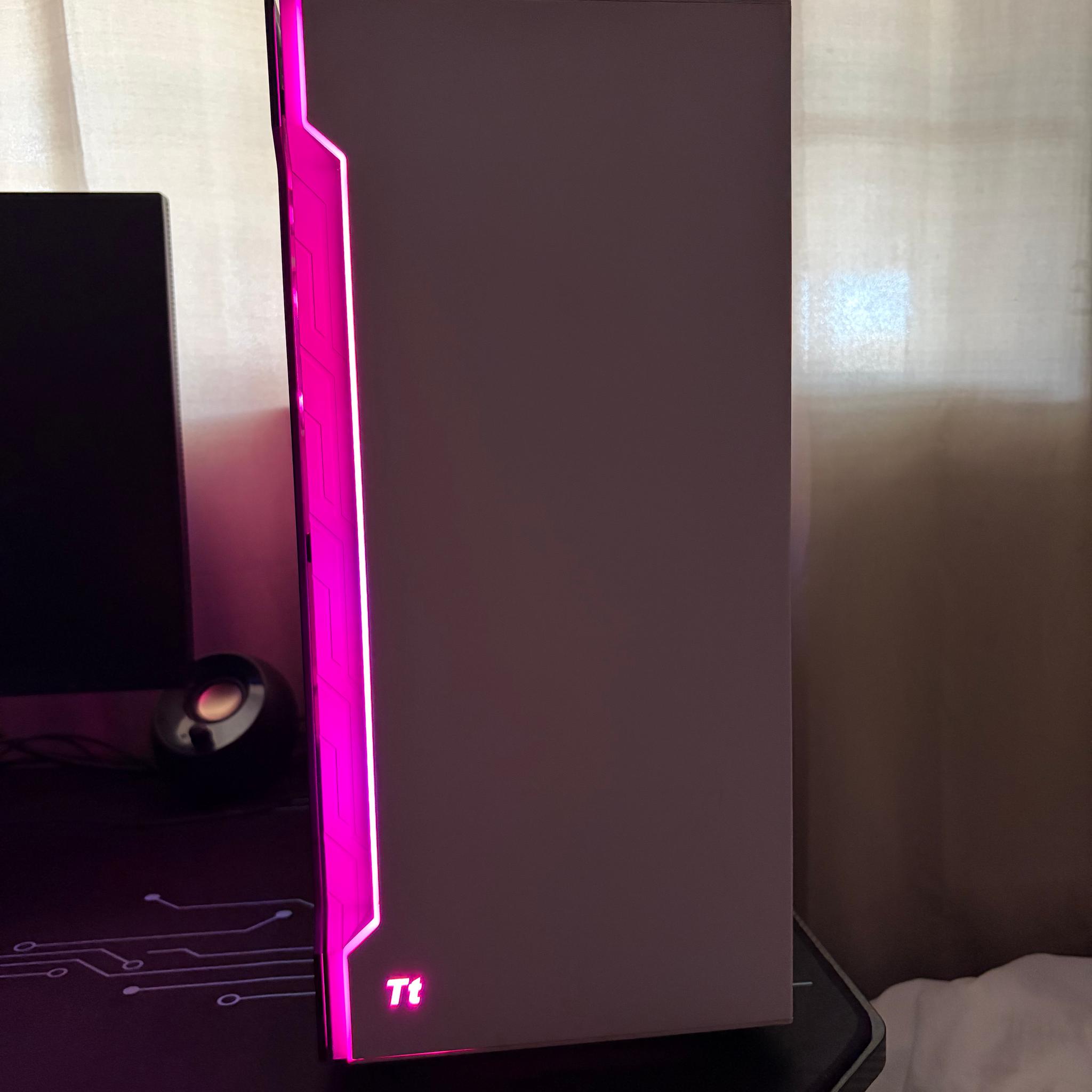 Gaming PC | Ryzen 7 3700X | RTX 2060 6GB | 16GB RAM | 1TB SSD | Ready to Play