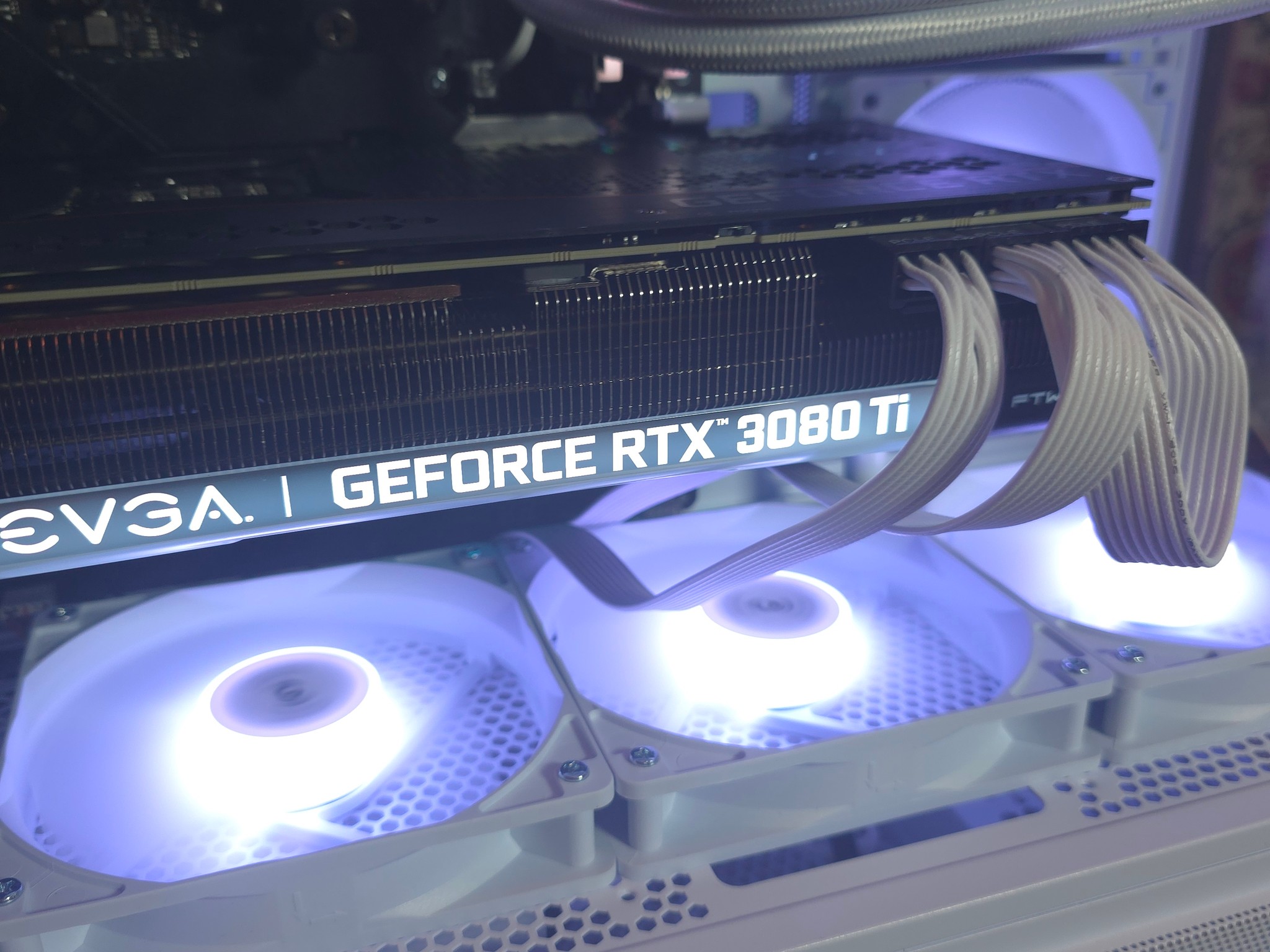 🔥 RTX 3080 Ti Gaming PC | Ryzen 7 5800X | 32GB RAM | 1TB NVMe | White RGB Beast