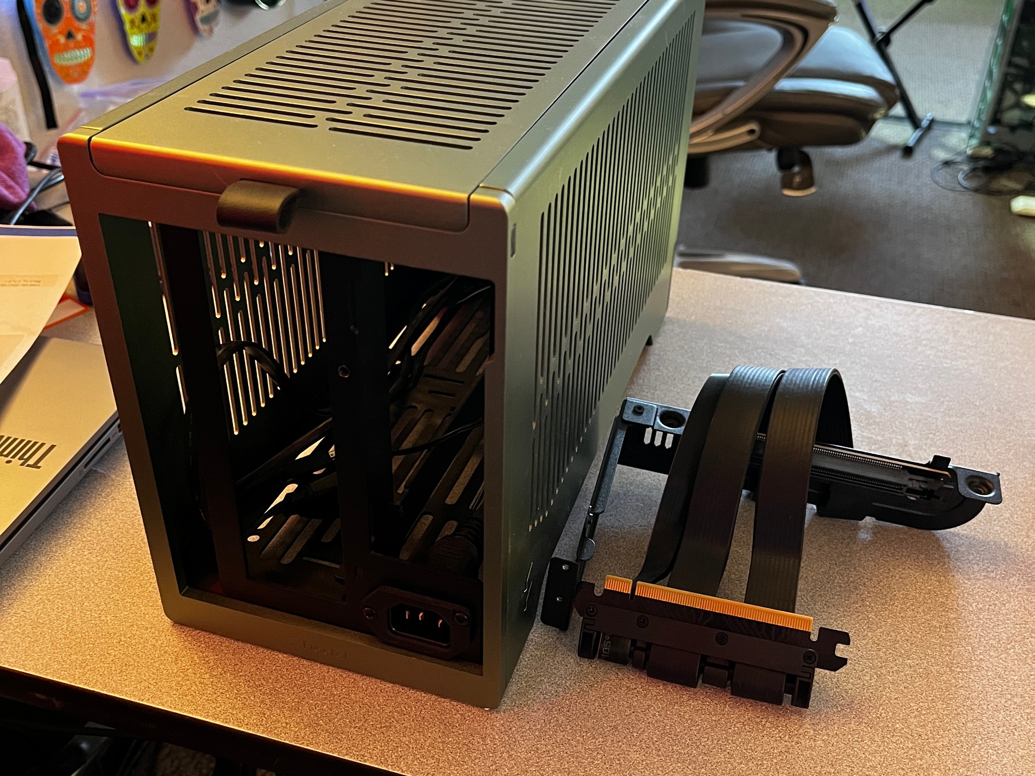 Fractal Design - Terra Jade Mini-ITX Small Form Factor PC Case with PCIe 4.0 Riser - Jade
