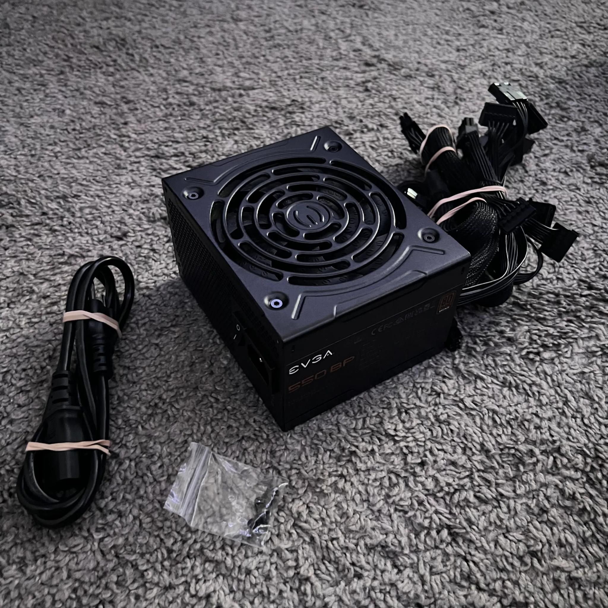 Used EVGA 550 BP, 80+ BRONZE, 550W Power Supply