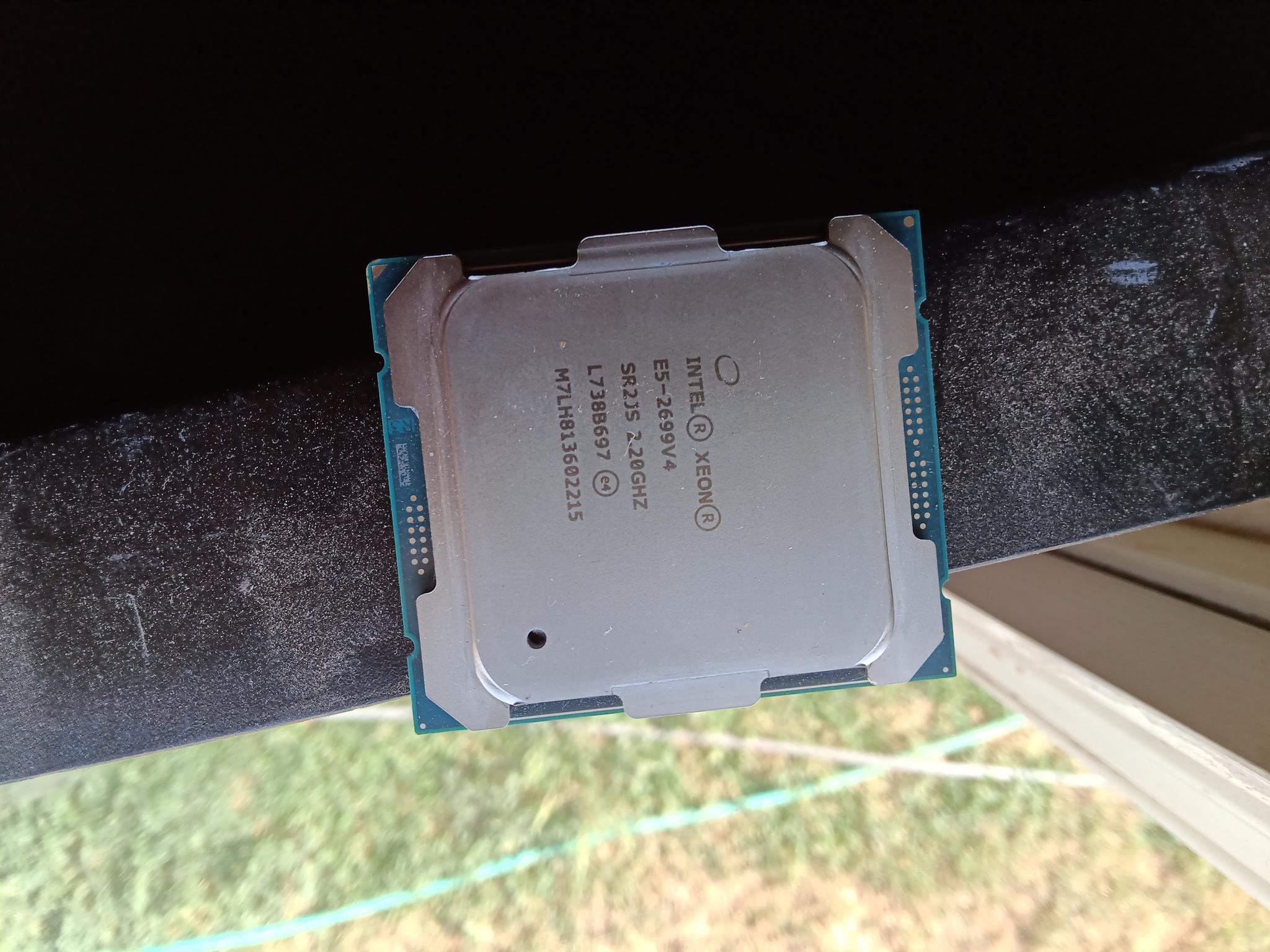 Intel Xeon E5-2699A v4