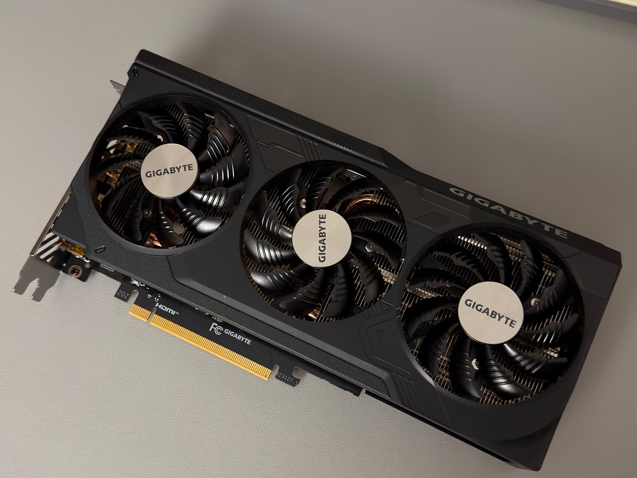 NVIDIA 4070 SUPER