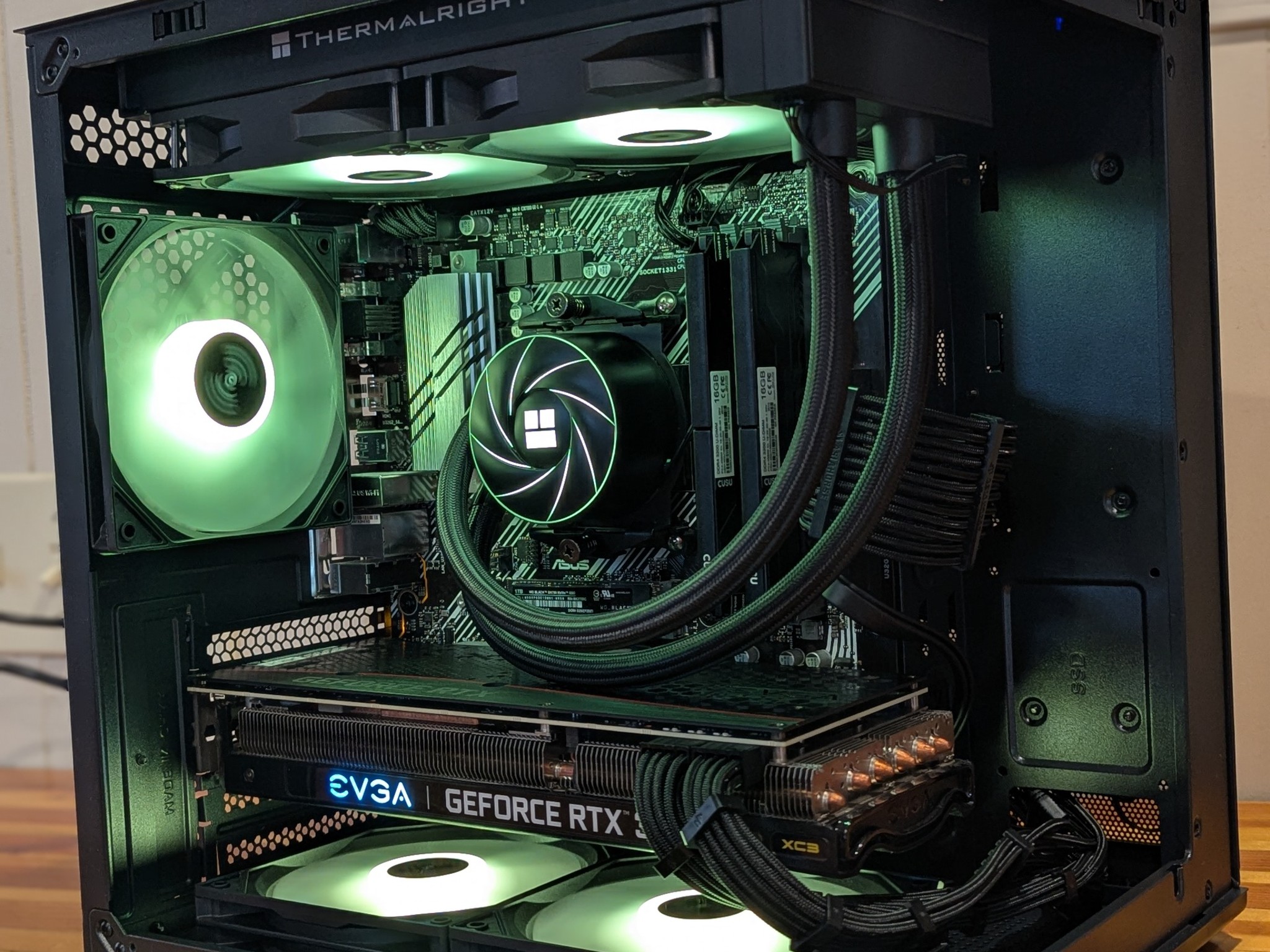 Ryzen 7 5800X || RTX 3070 Ti || 1440p Gaming PC