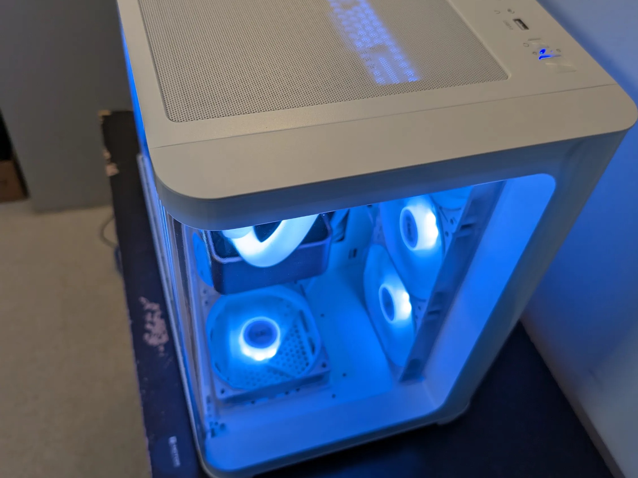 Top Tier RTX 4k Gaming PC - Ryzen 7 5800x3d | RTX 3090 | DDR4 32 GB 3600 | 1 TB NVME Liquid Cooled