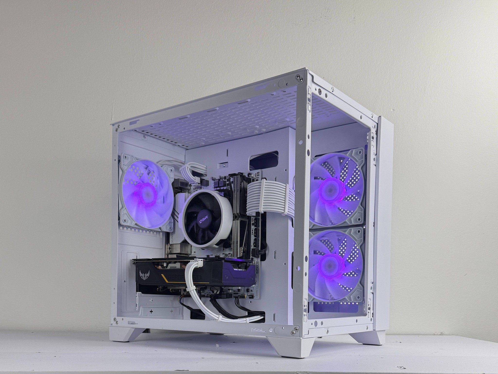 ❄️Icebound❄️ | 1080p Gaming PC | Ryzen 5 2600 | Asus GTX 1660 Super | 16GB DDR4 3200MHz