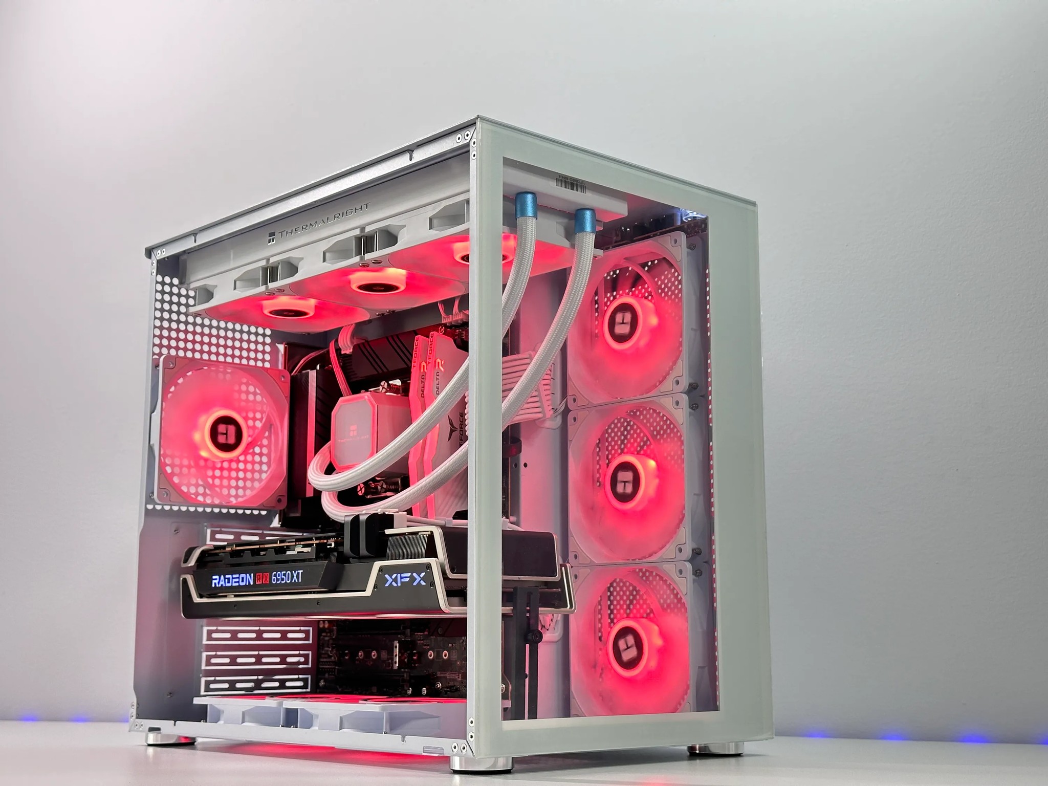 Red Team❤️AMD RX 6950XT 16GB🔺Ryzen 7 5800X3D 3D V-Cache 8-core🔺32GB DDR4🔺1TB NVME SSD