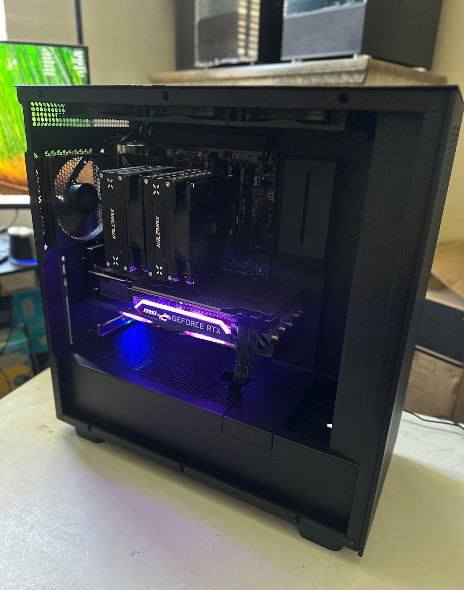 i7-9700 / RTX 2080 / 1TB NVME / 16GB RAM