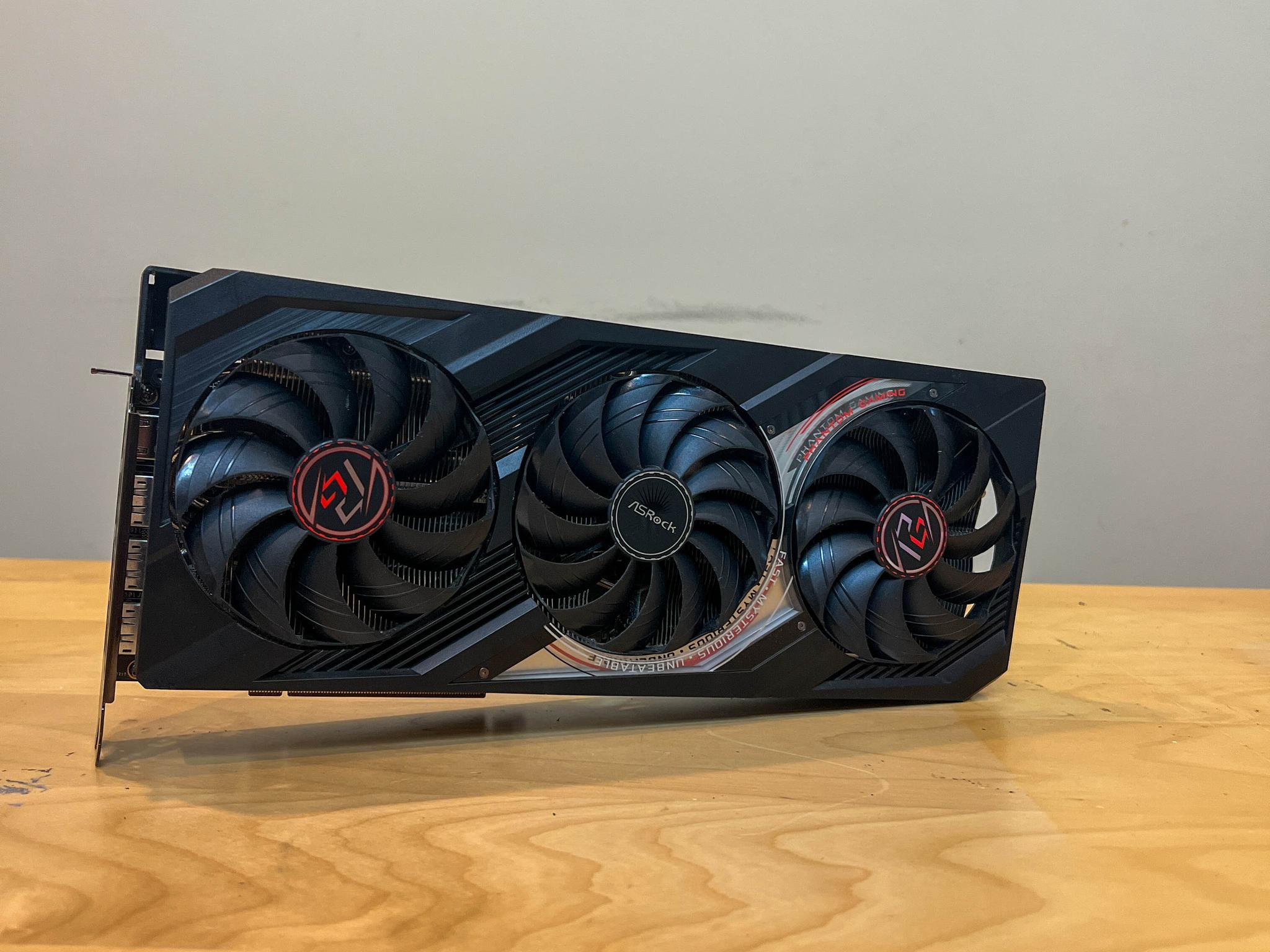 ASRock Phantom Gaming Radeon RX 7900 XT 20GB GDDR6 – Lightly Used, No OC, No Mining