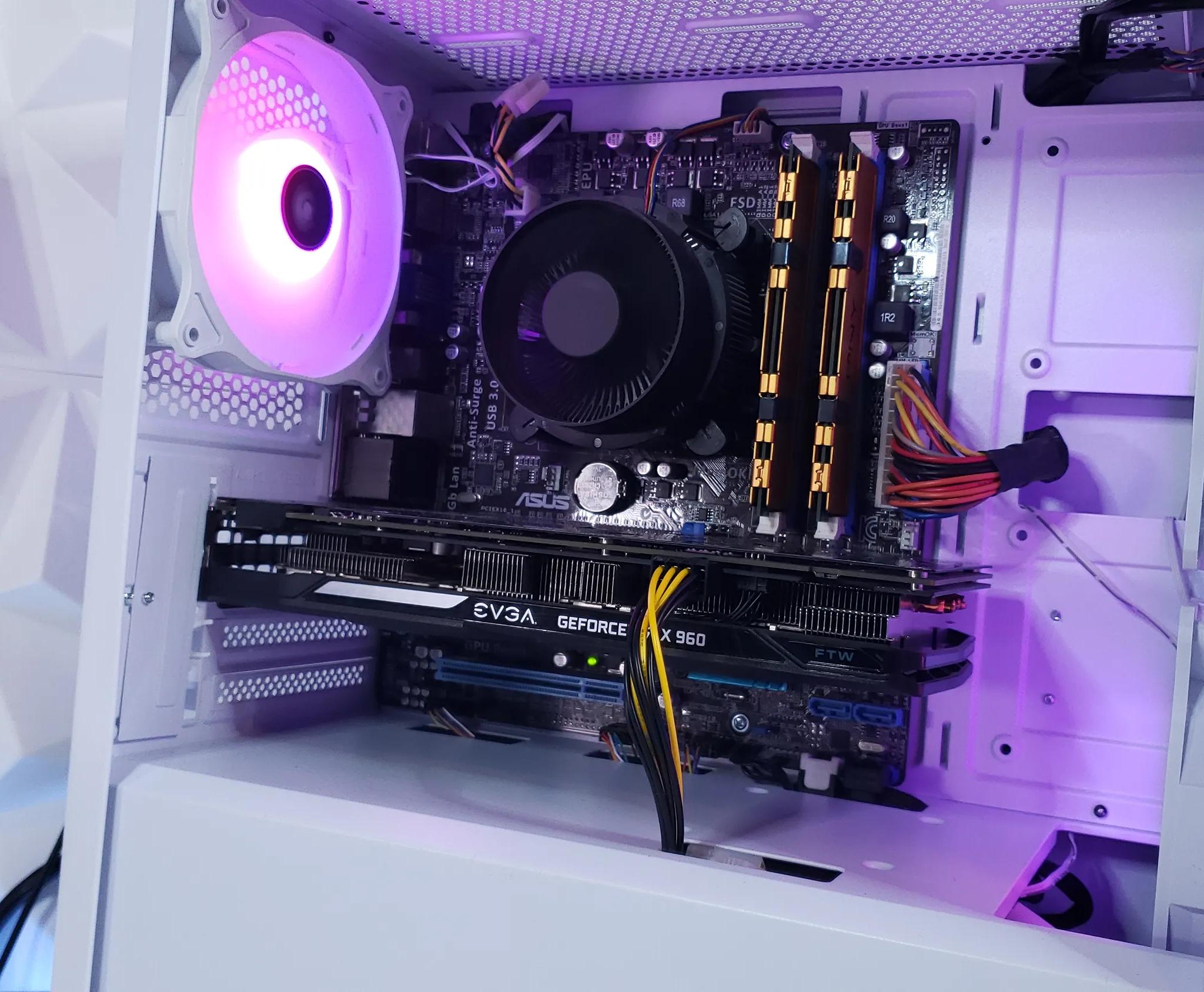 ✨ White Nvidia PC | i5-2320/GTX 960✨