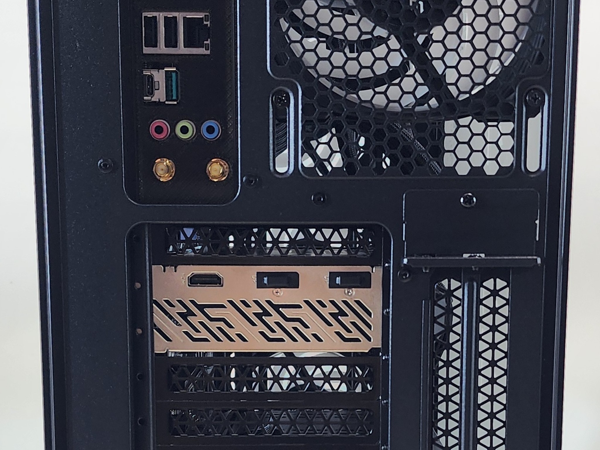 Gaming PC i5-14400F 16GB RAM 1TB SSD RX 9060 XT 16GB Windows 11 Computer