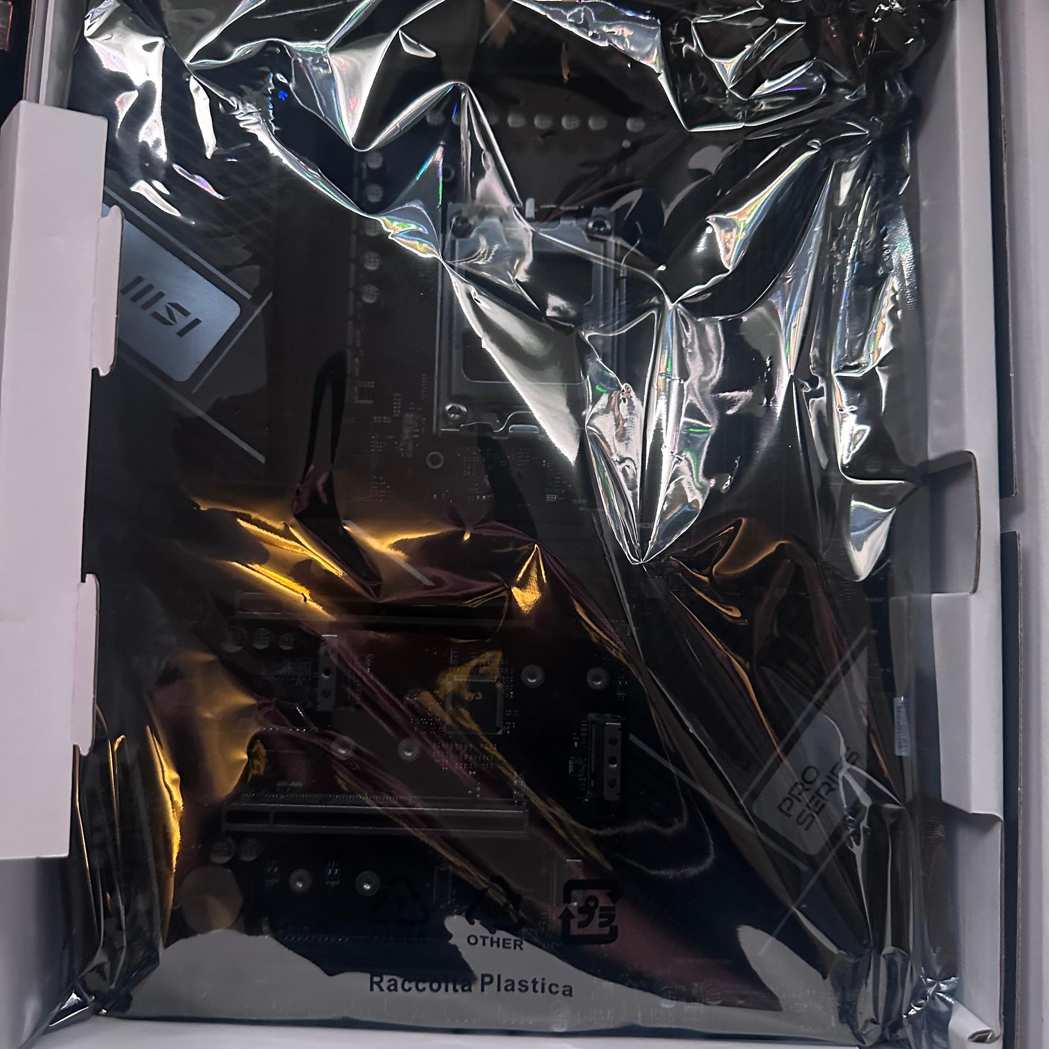 USED MSI PRO B650-P WIFI AM5 ATX Motherboard (READ)