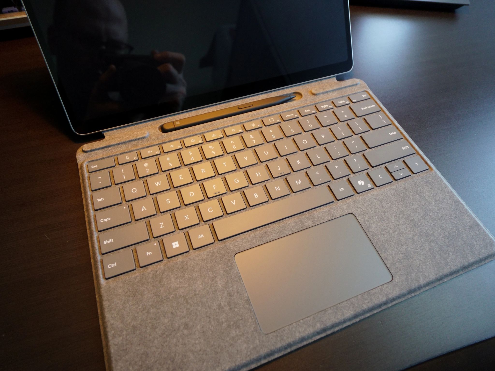 Microsoft Surface Pro 11 Snapdragon X Elite w/ Keyboard and Pen