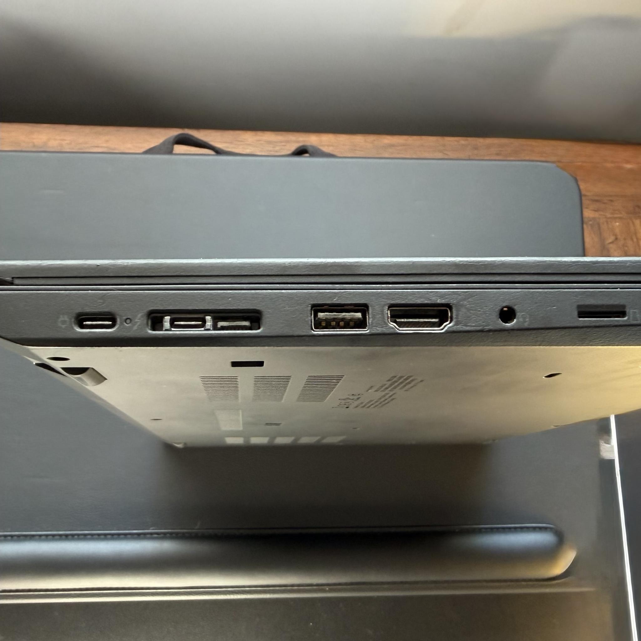 Lenovo ThinkPad T15 Gen 1 – 15.6” Business Laptop