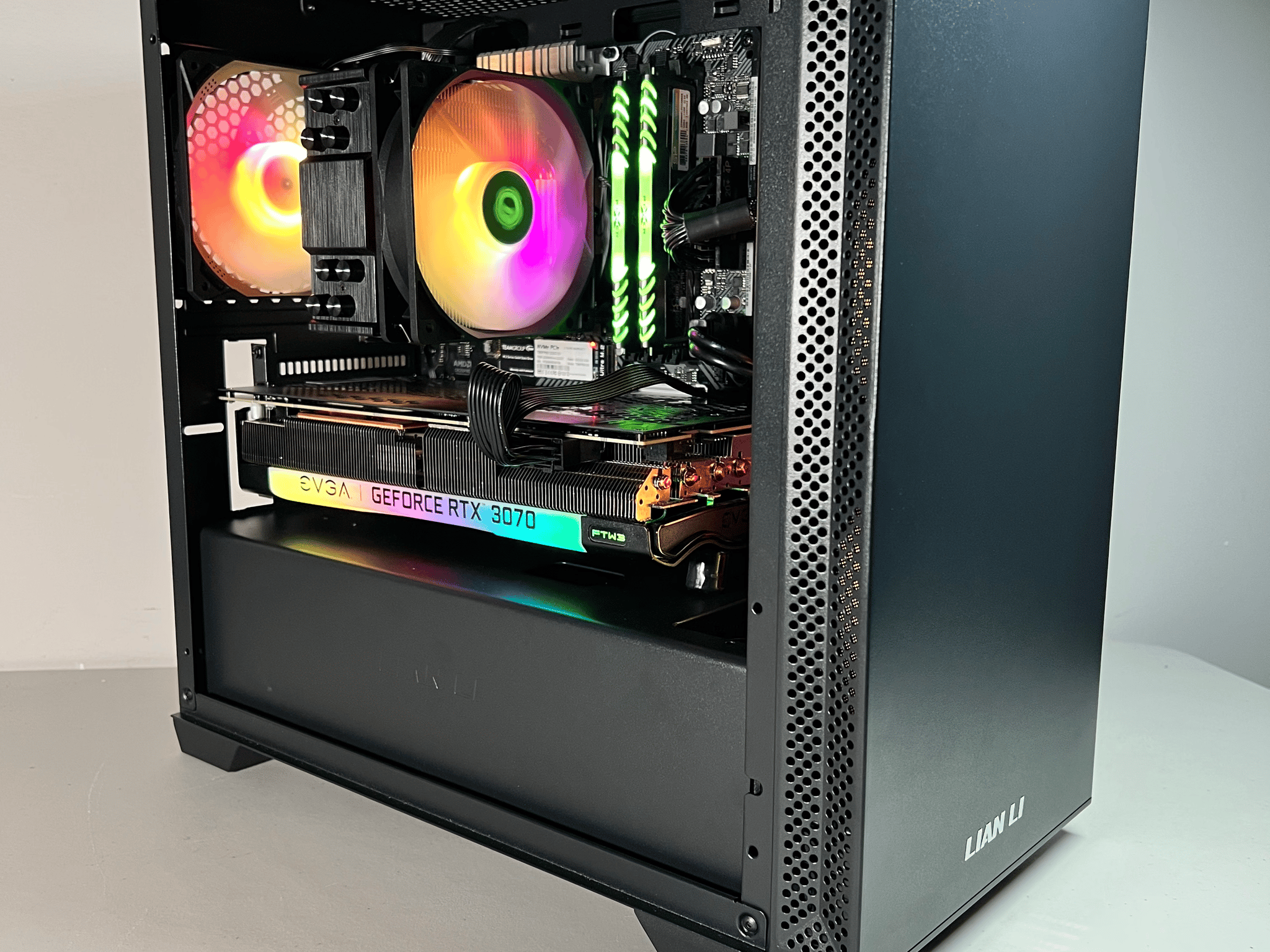 Ryzen 5 5600X | RTX 3070 FTW3 Gaming PC