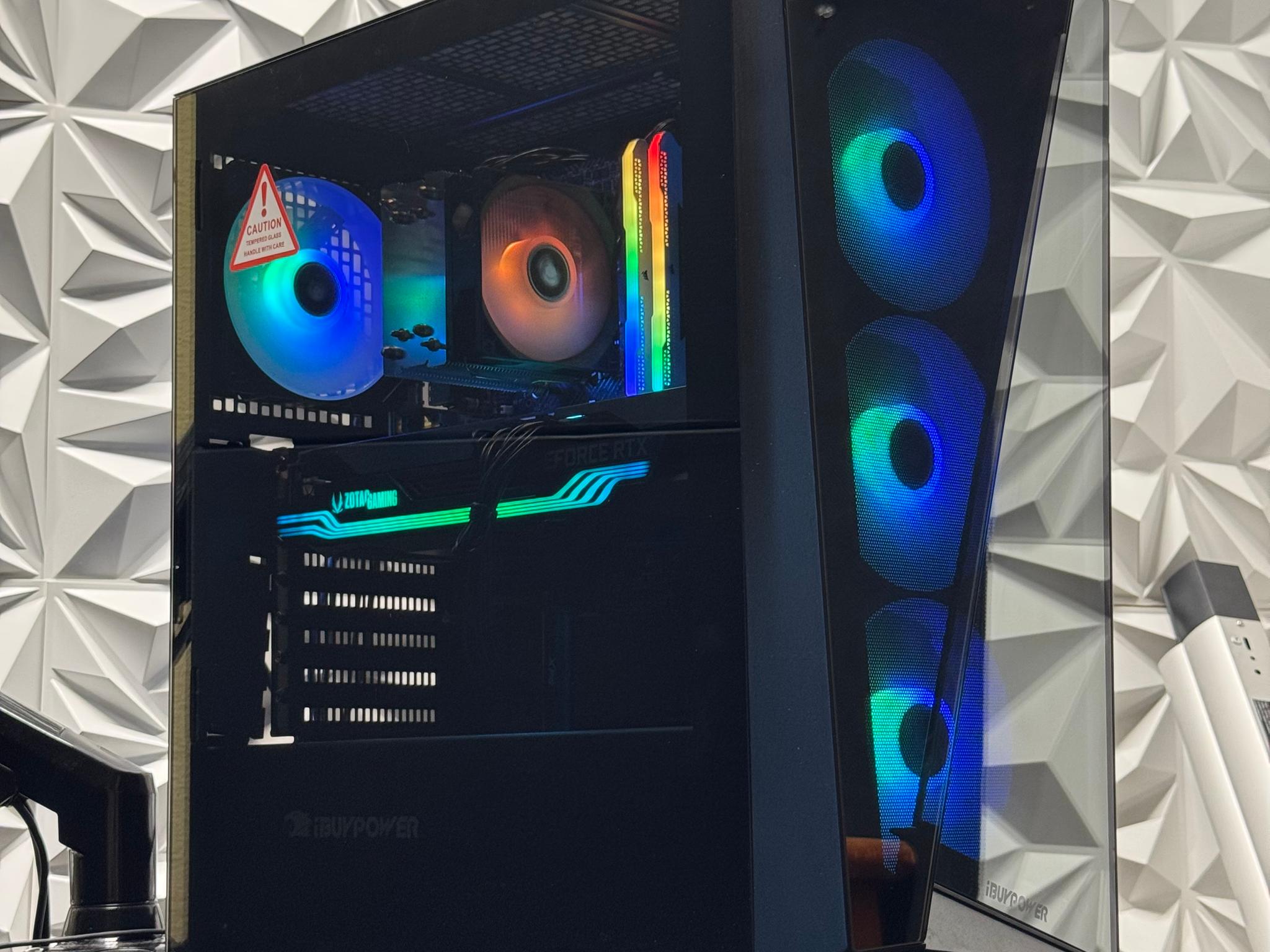 RTX 3080 / i7-13700F / 32GB 3600Mhz / 1TB nvme ssd / Windows 11