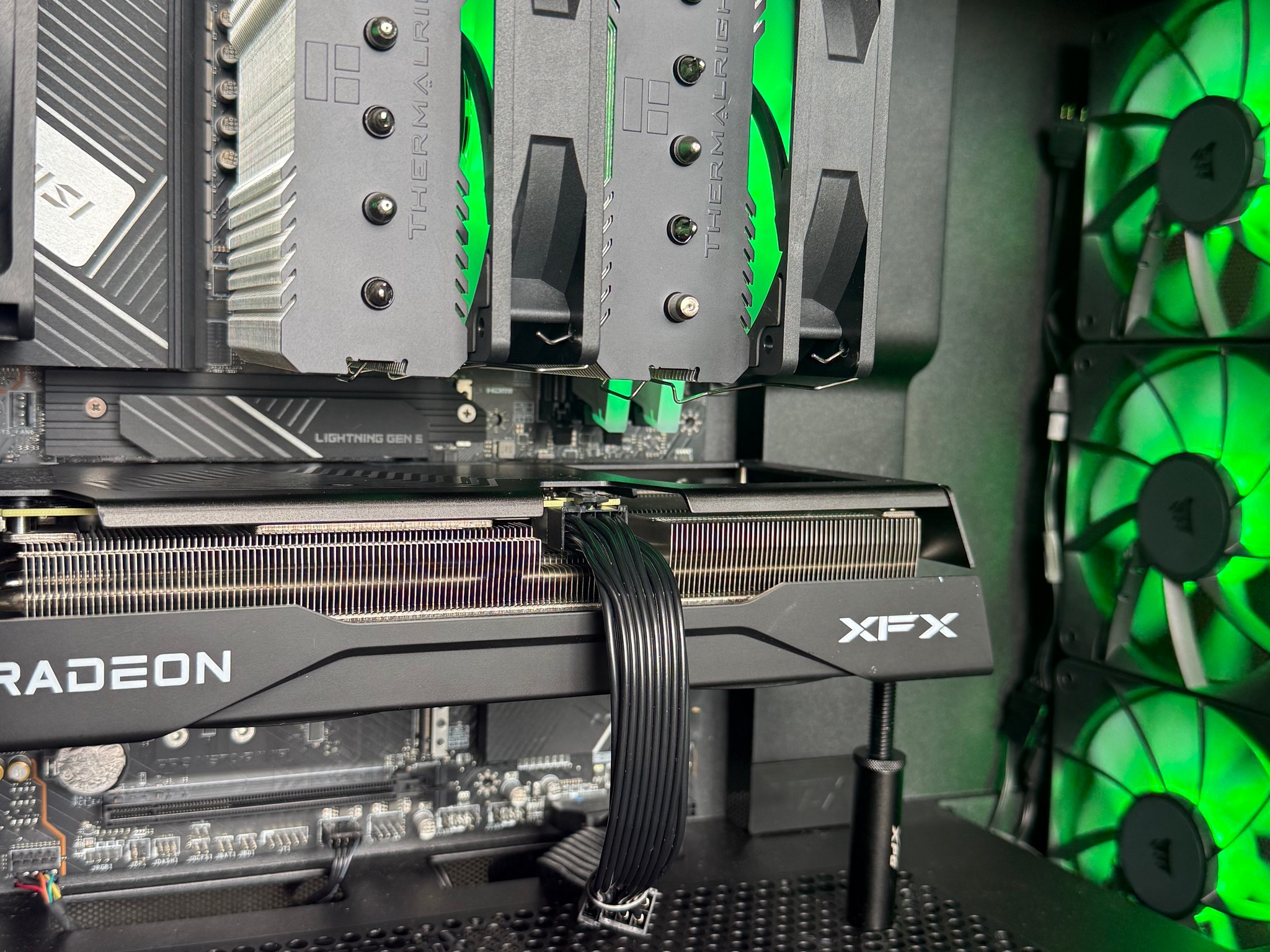 7600X - 9060 XT 8GB - 32GB DDR5