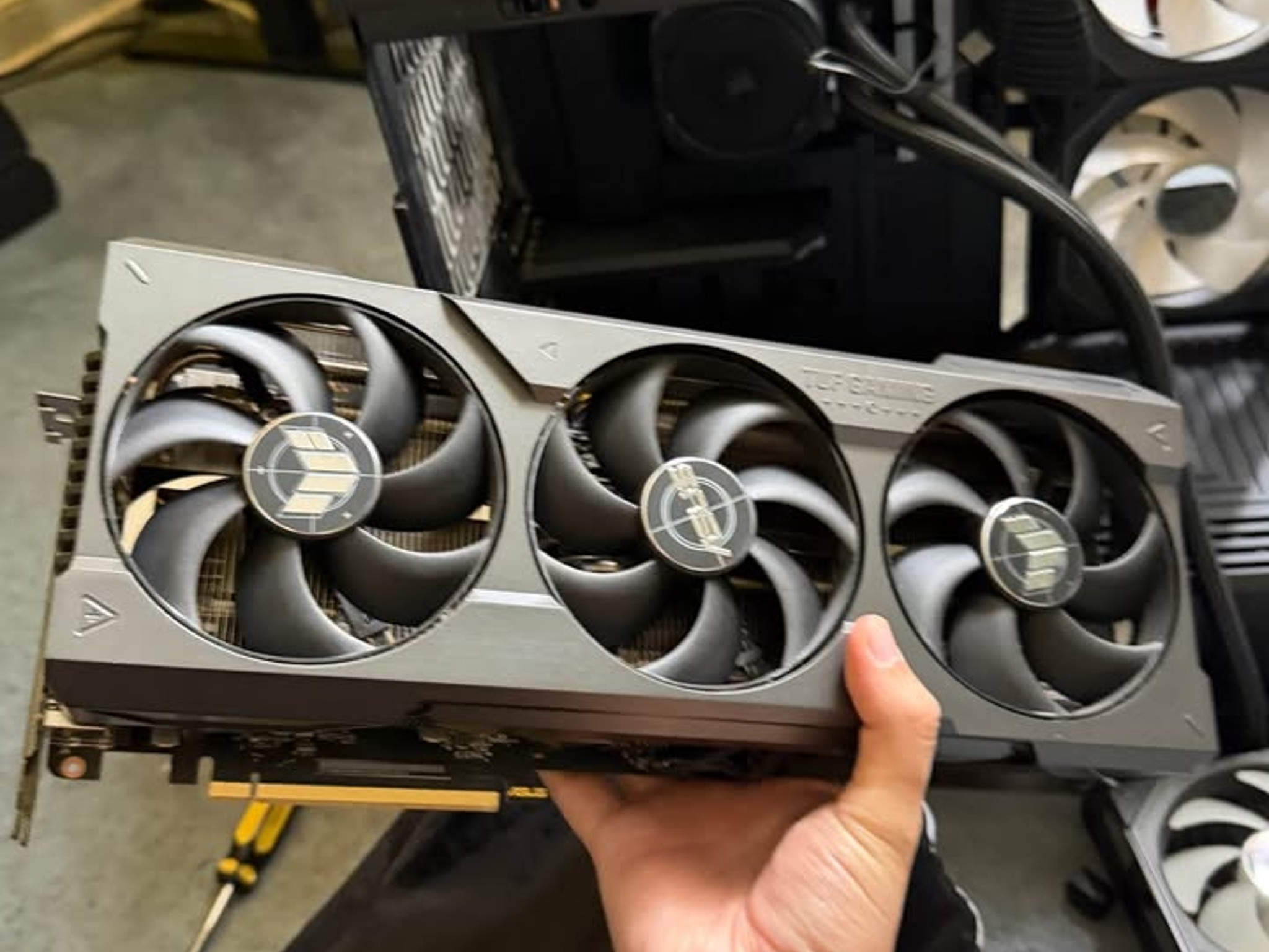 ASUS TUF Gaming GeForce RTX 4080 SUPER OC Edition