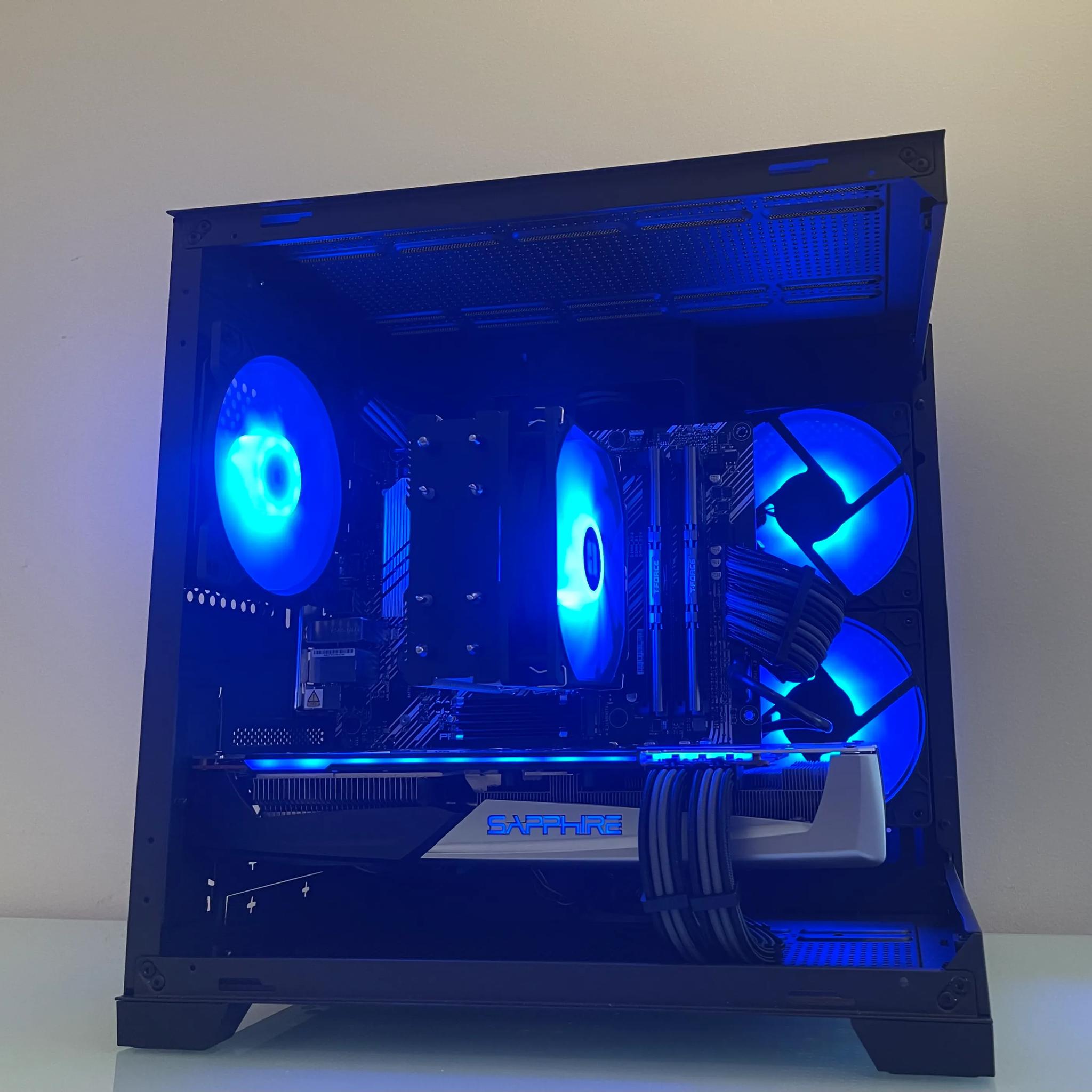 [Summer Sale] The Silver Nitro Gaming PC | Ryzen 5600 with Sapphire Nitro+ RX 5700xt