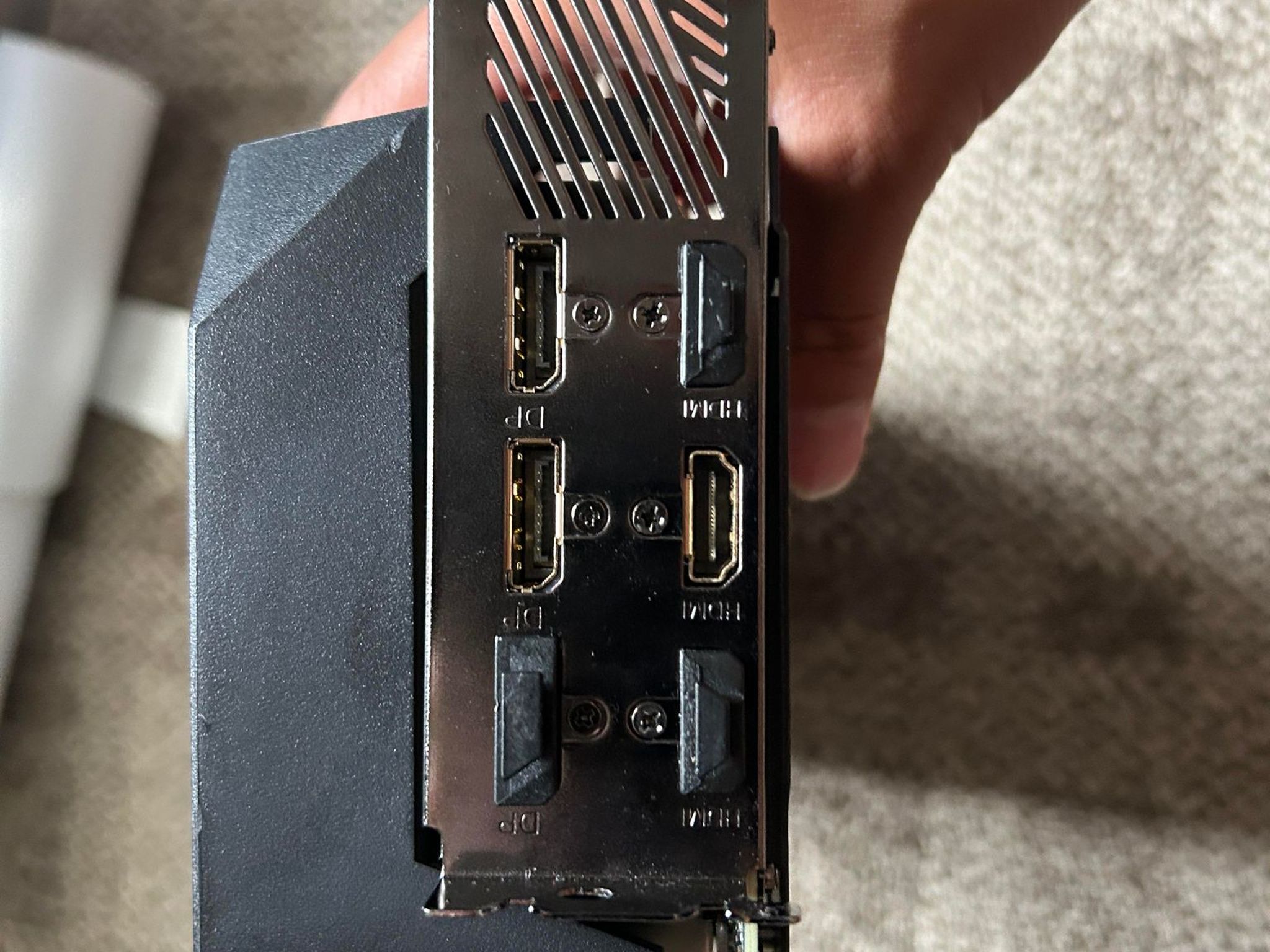 NOT WORKING Gigabyte Aorus RTX 3090