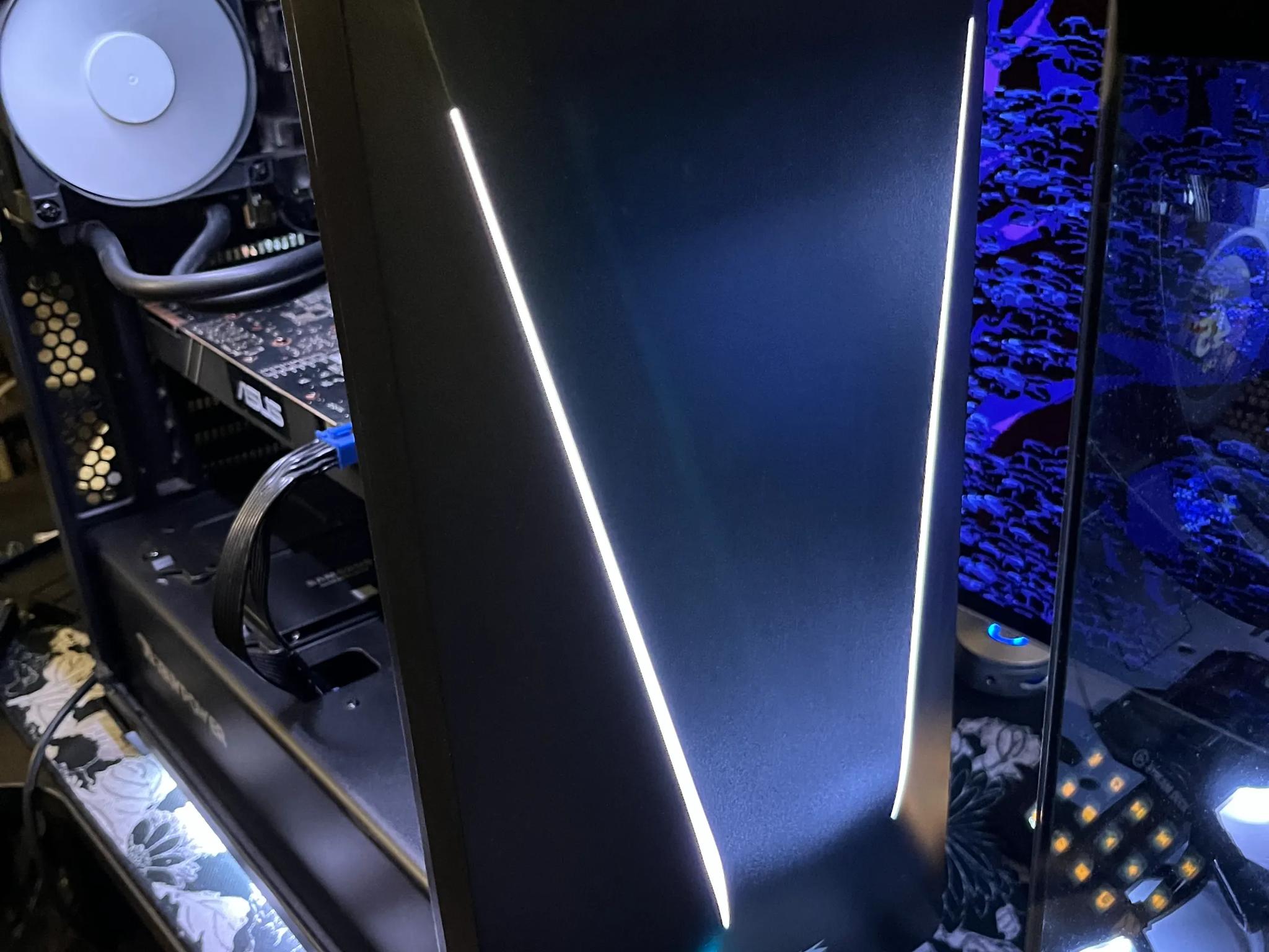 NVIDIA GeForce GTX 1080 // Intel i7-8700K // Liquid Cooled // 16 GB Ram // 1TB SSD