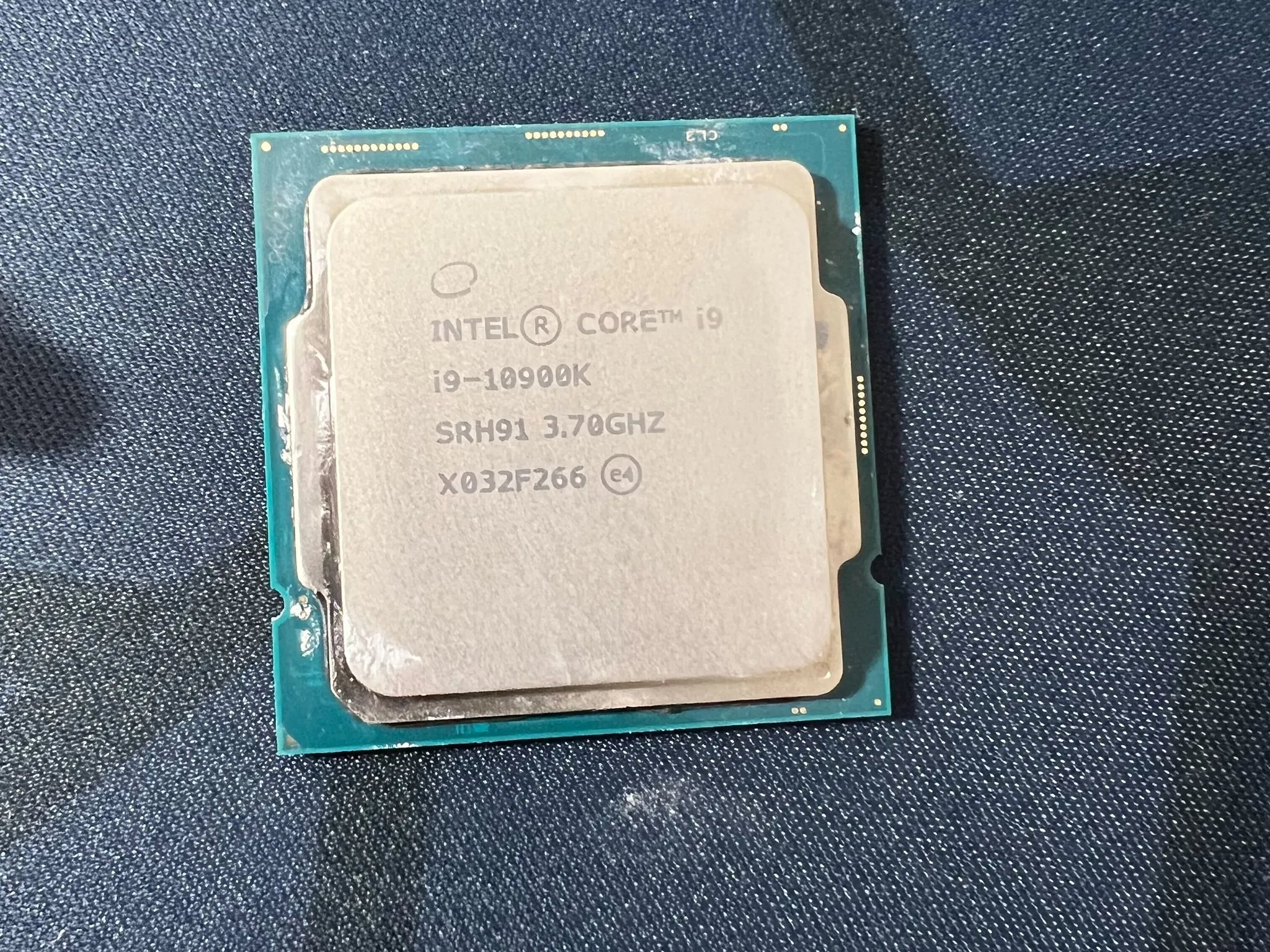 SALE i9 10900k LGA1200