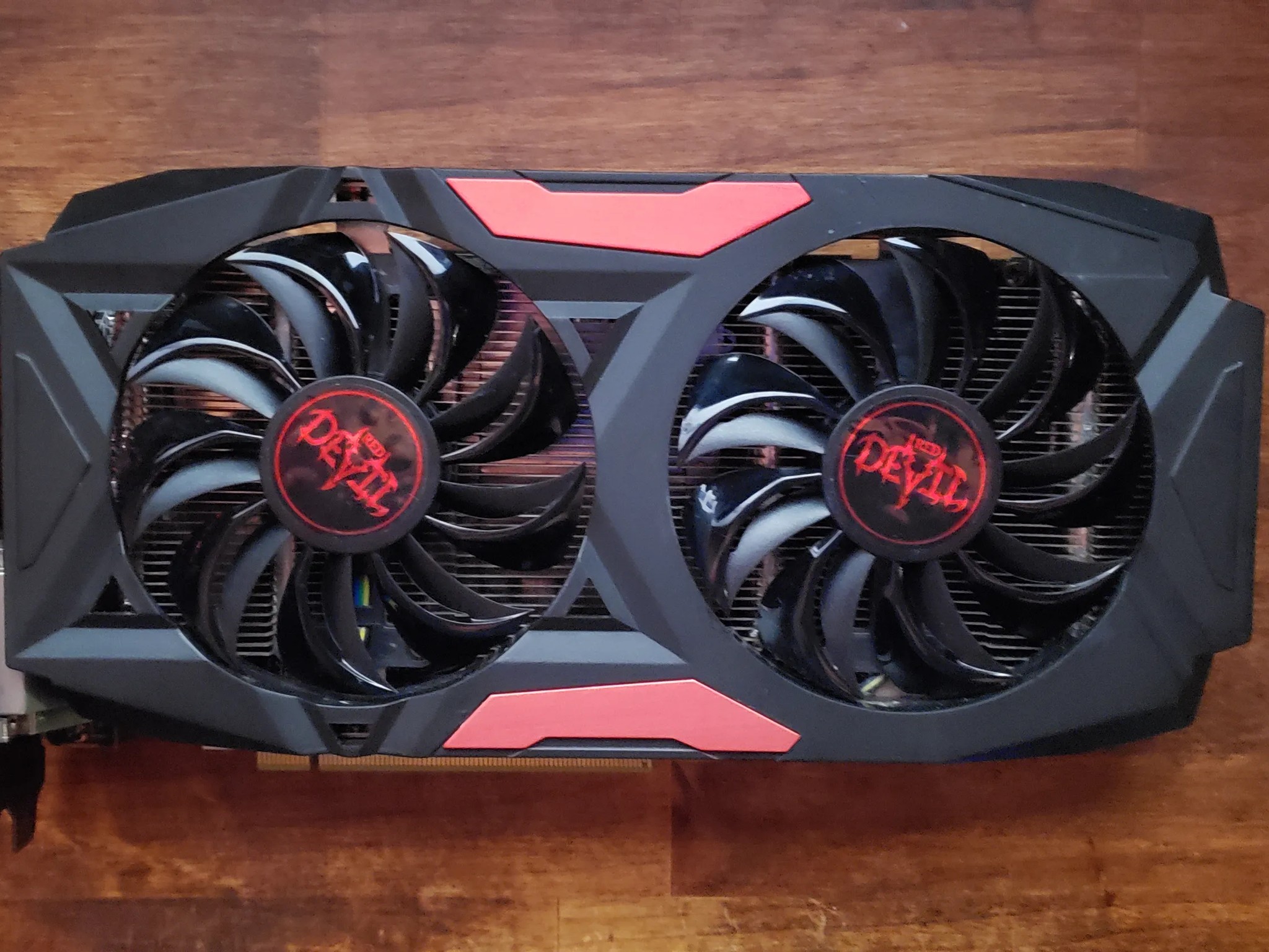 Powercolor RX 580 8gb graphics card *Read*
