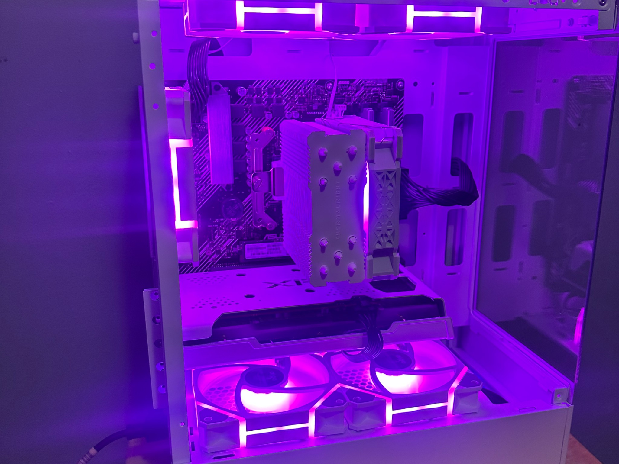 Ryzen 5 3600|XFX Rx6600|Asus B450|16g DDR4 3200 Mhz|600w 80+ PSU|256g M.2 NVME| 1 TB 3.5" HDD