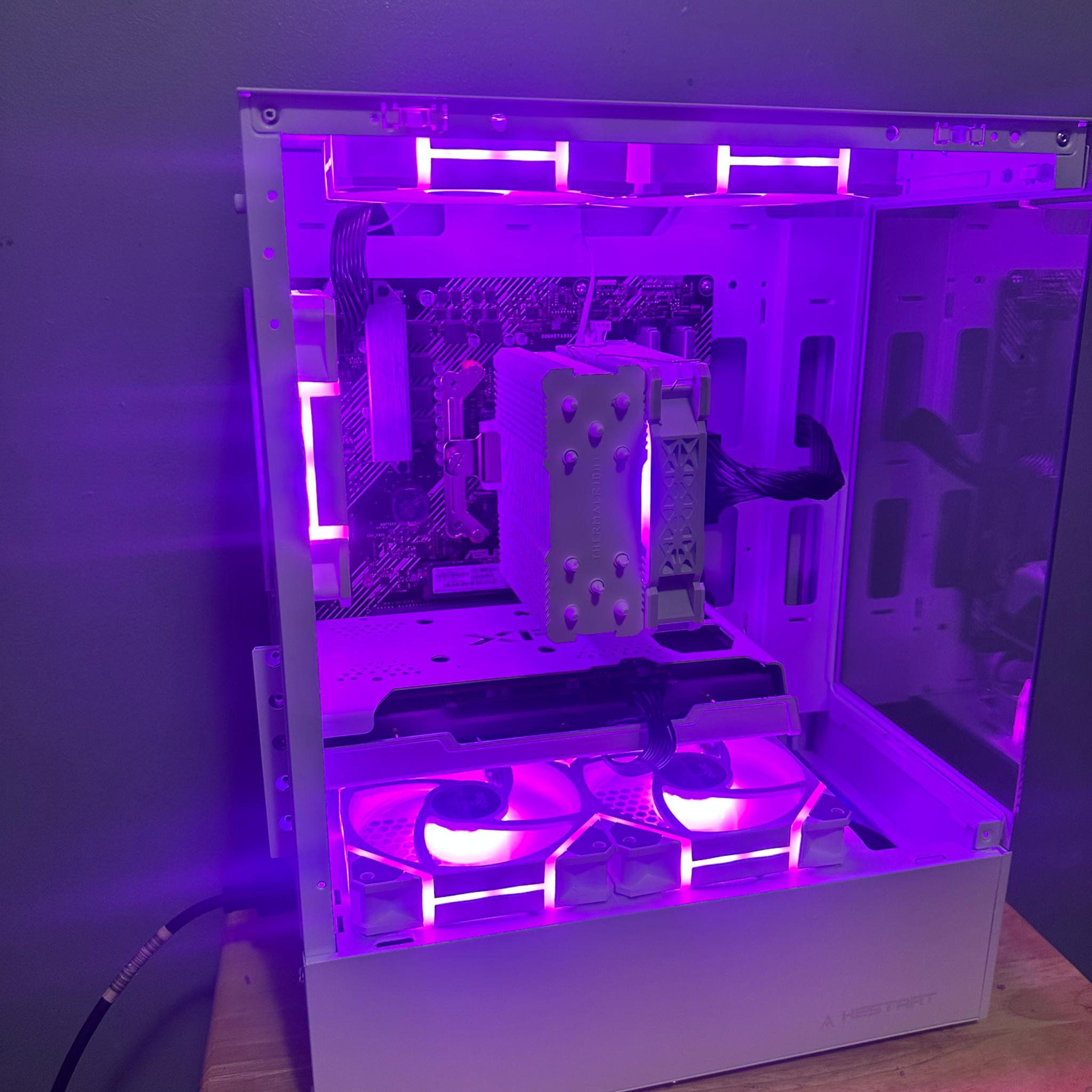 Ryzen 5 3600|XFX Rx6600|Asus B450|16g DDR4 3200 Mhz|600w 80+ PSU|256g M.2 NVME| 1 TB 3.5" HDD