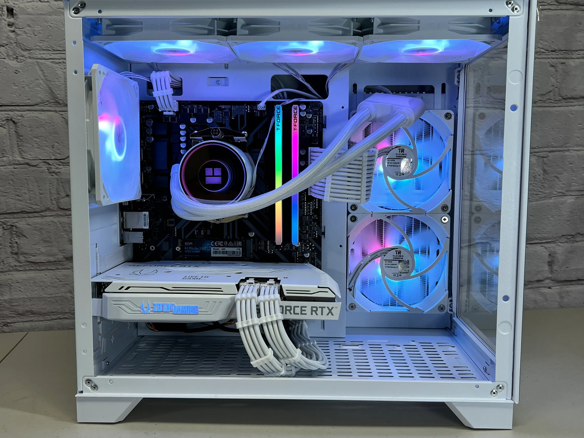 Ryzen 5 5600X RTX 3070 16GB RAM 1TB M.2 Gaming PC