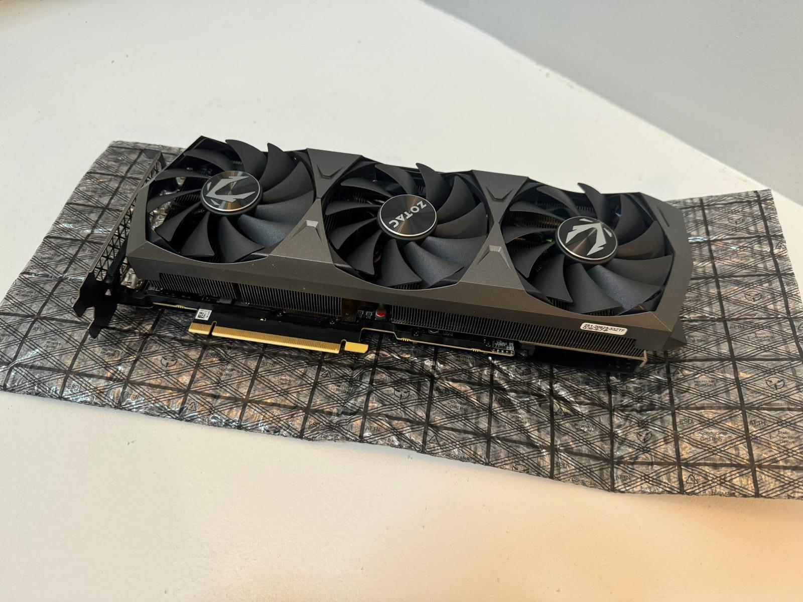 USED ZOTAC GEFORCE RTX 3090 TRINITY OC 24GB GDDR6X